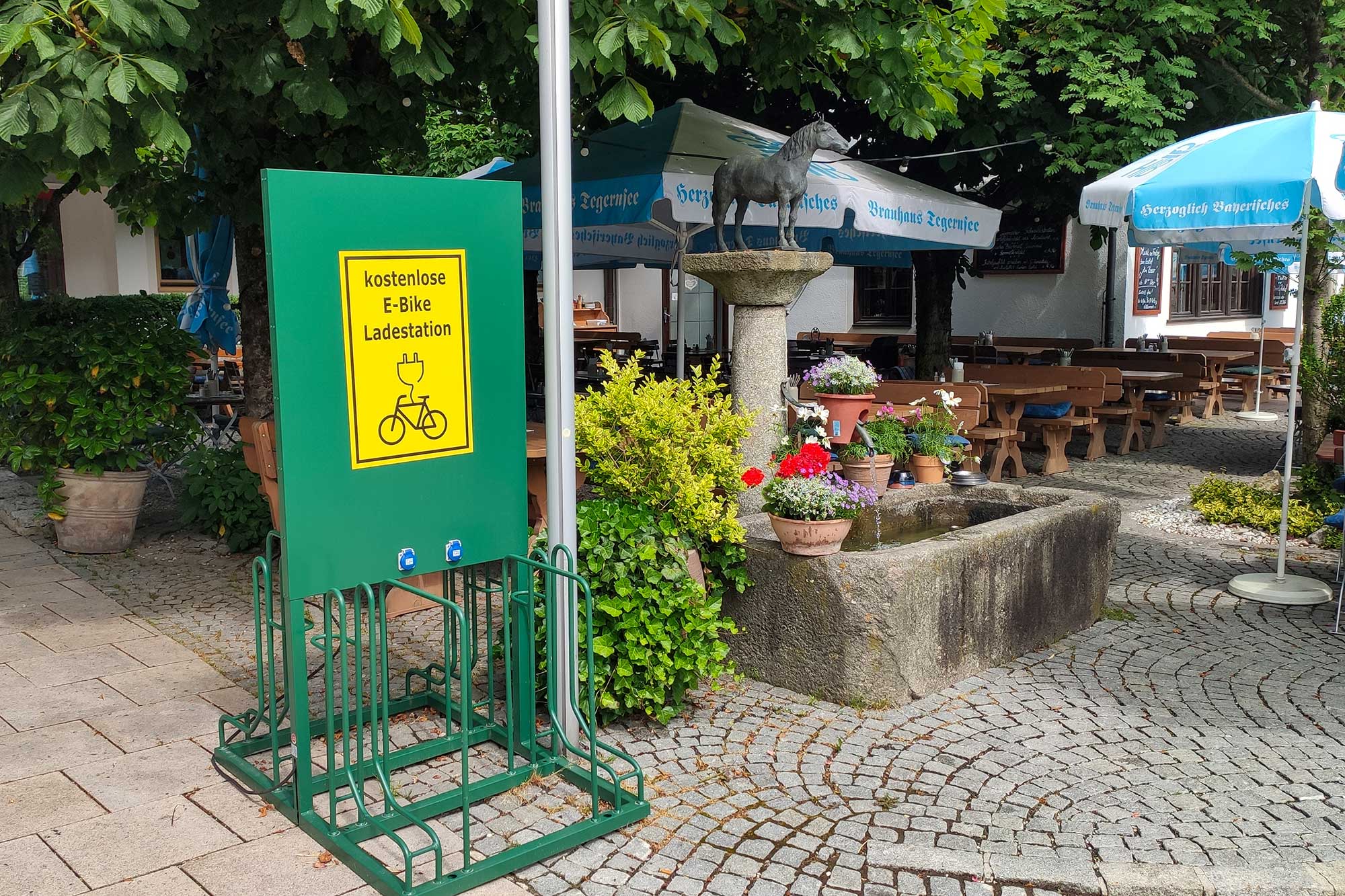 E Bike Ladestation Am Gasthof Zum Rosser