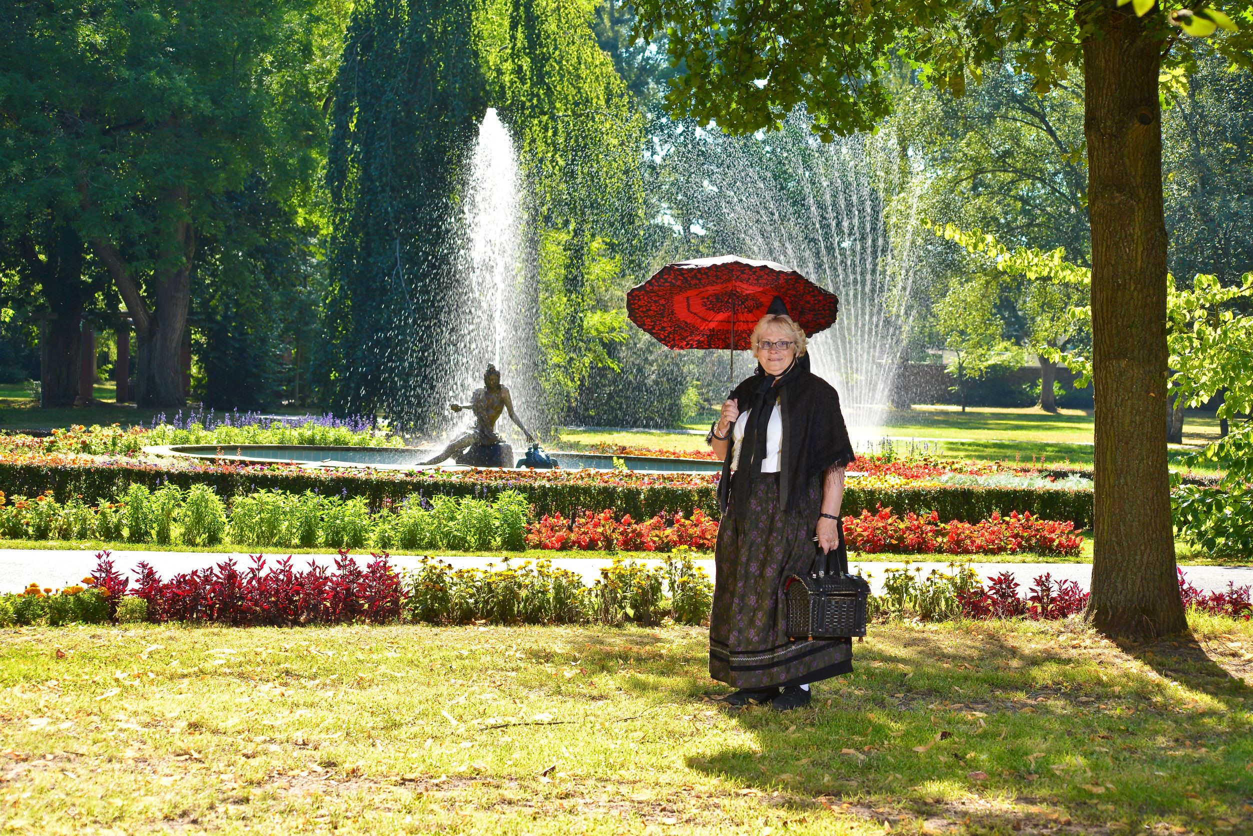 Irmi Fleischhut Schlosspark Brunnen KRM 4312 kleiner