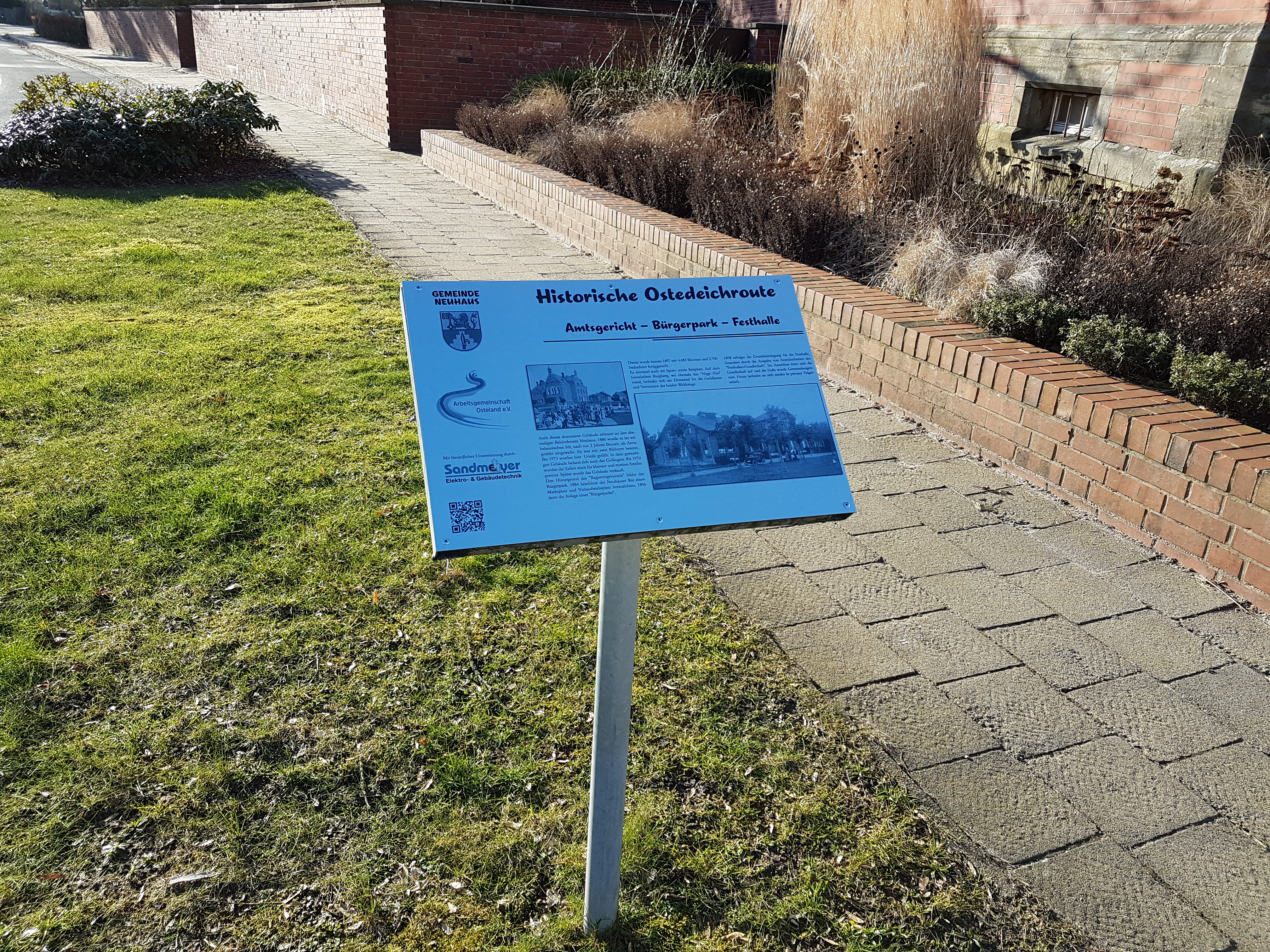 Amtsgericht, Bürgerpark & Festhalle - Historische Ostedeichroute