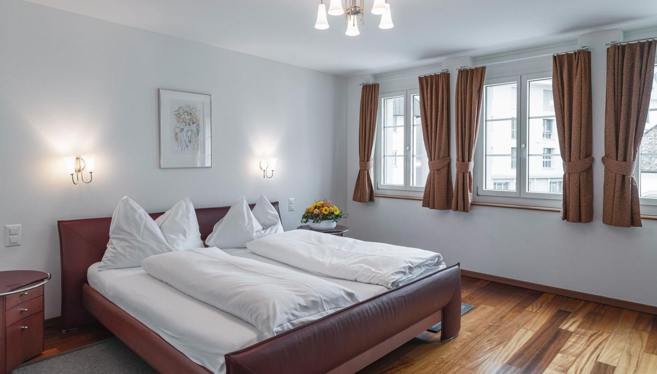 Hotel Weisses Rössli Brunnen.jpg Hotel Weisses Rössli Brunnen.jpg