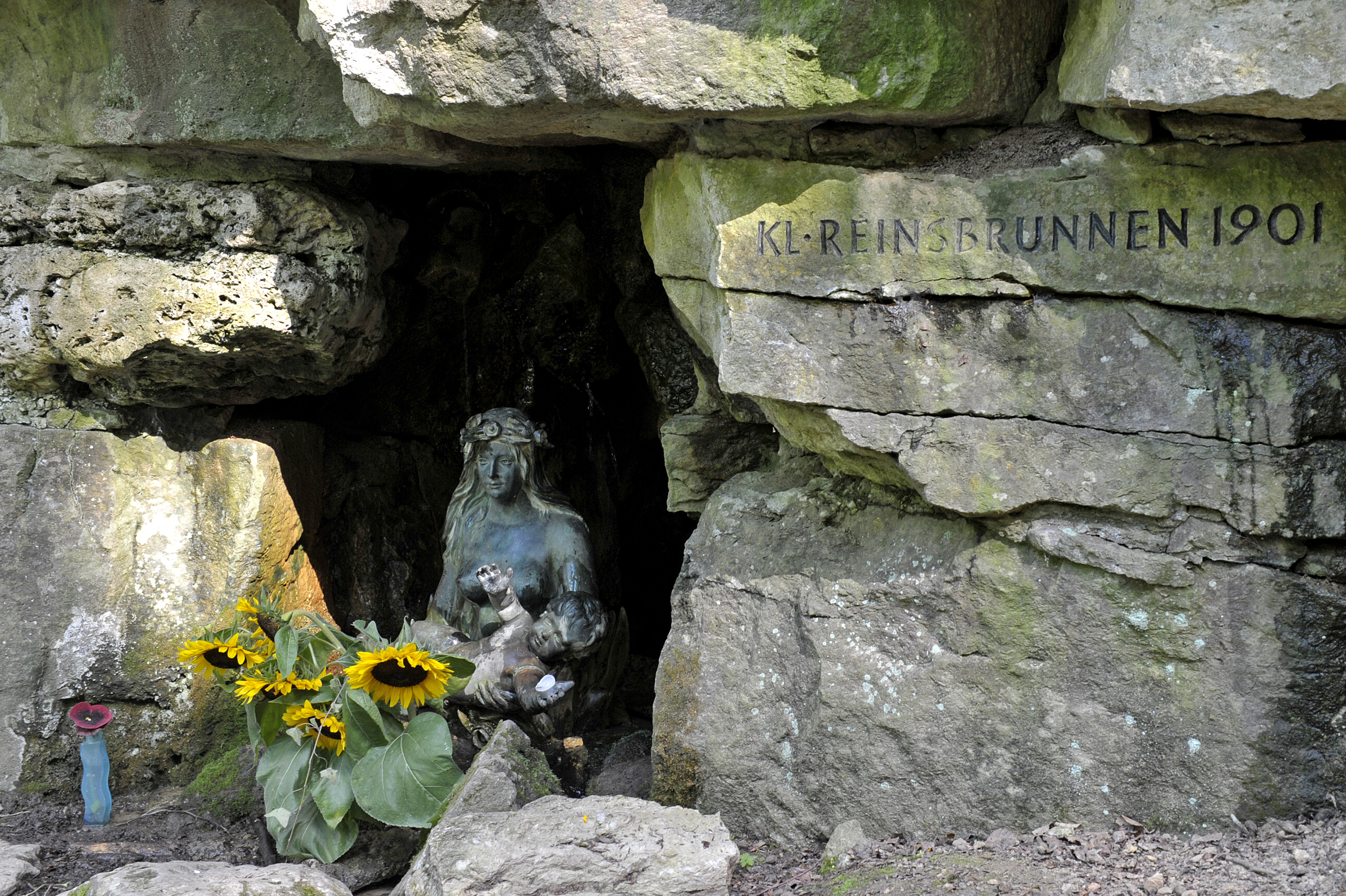 Kleiner Reinsbrunnen "Nixe"