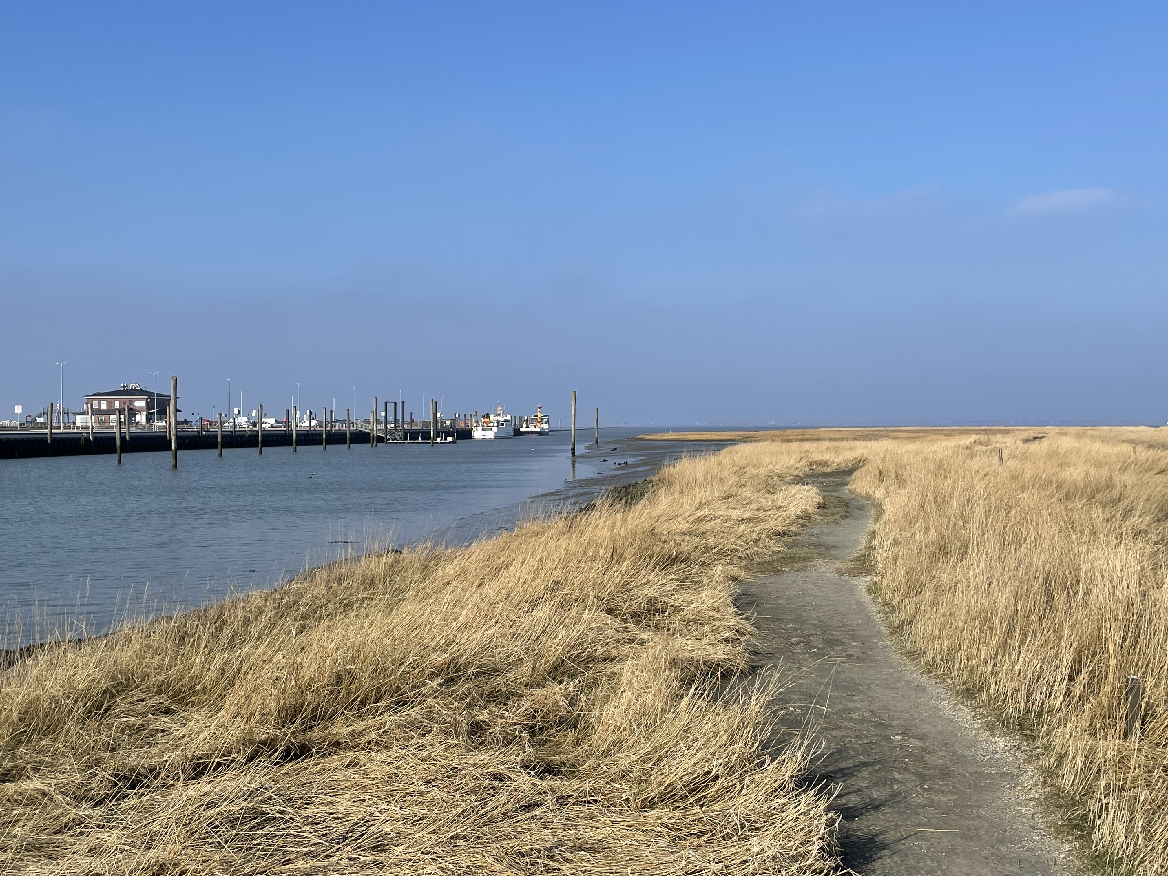 Yachthafen Neßmersiel