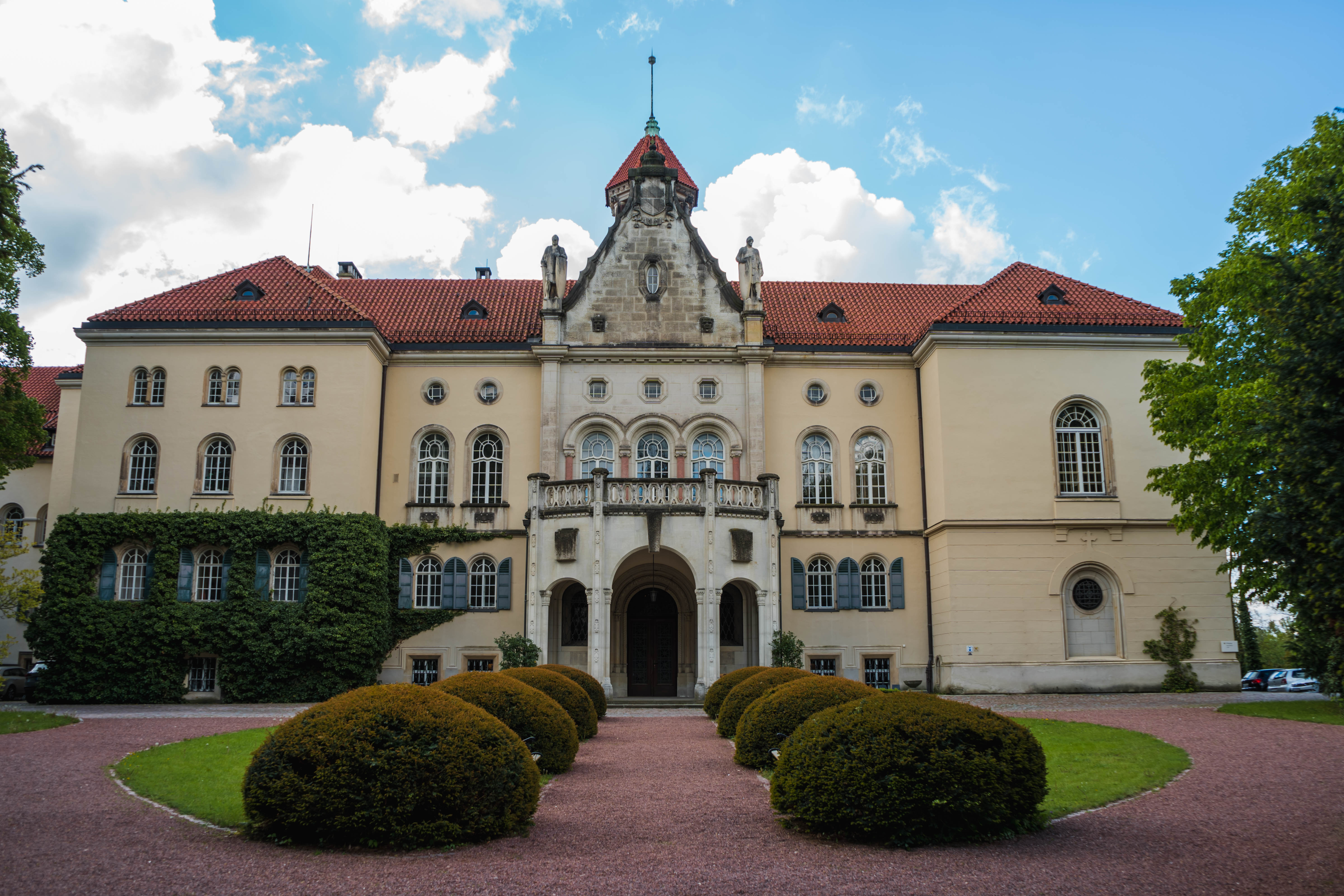 Schlossführung durch die historischen Räumlichkeiten