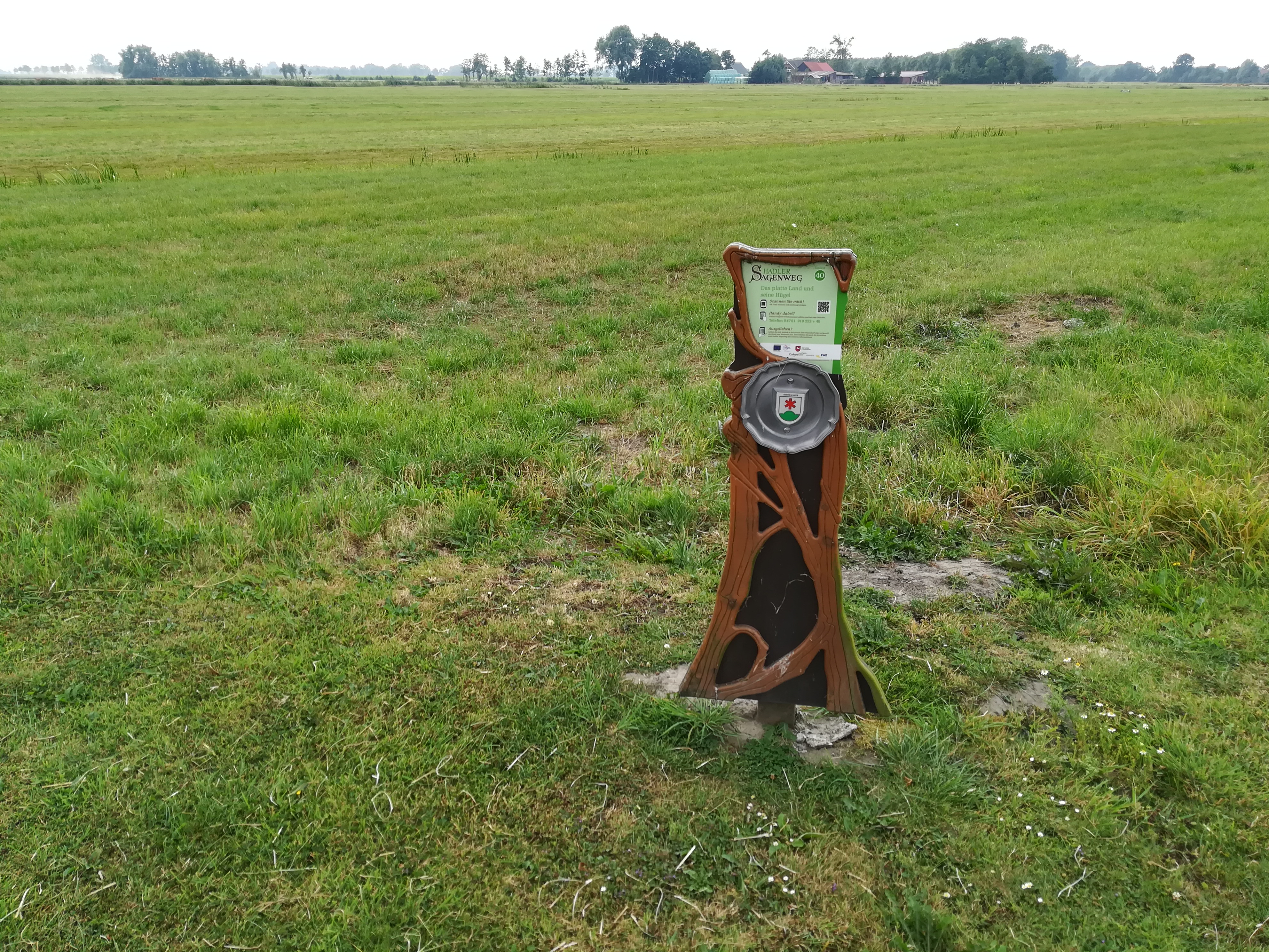Das platte Land und seine Hügel - Hadler Sagenweg