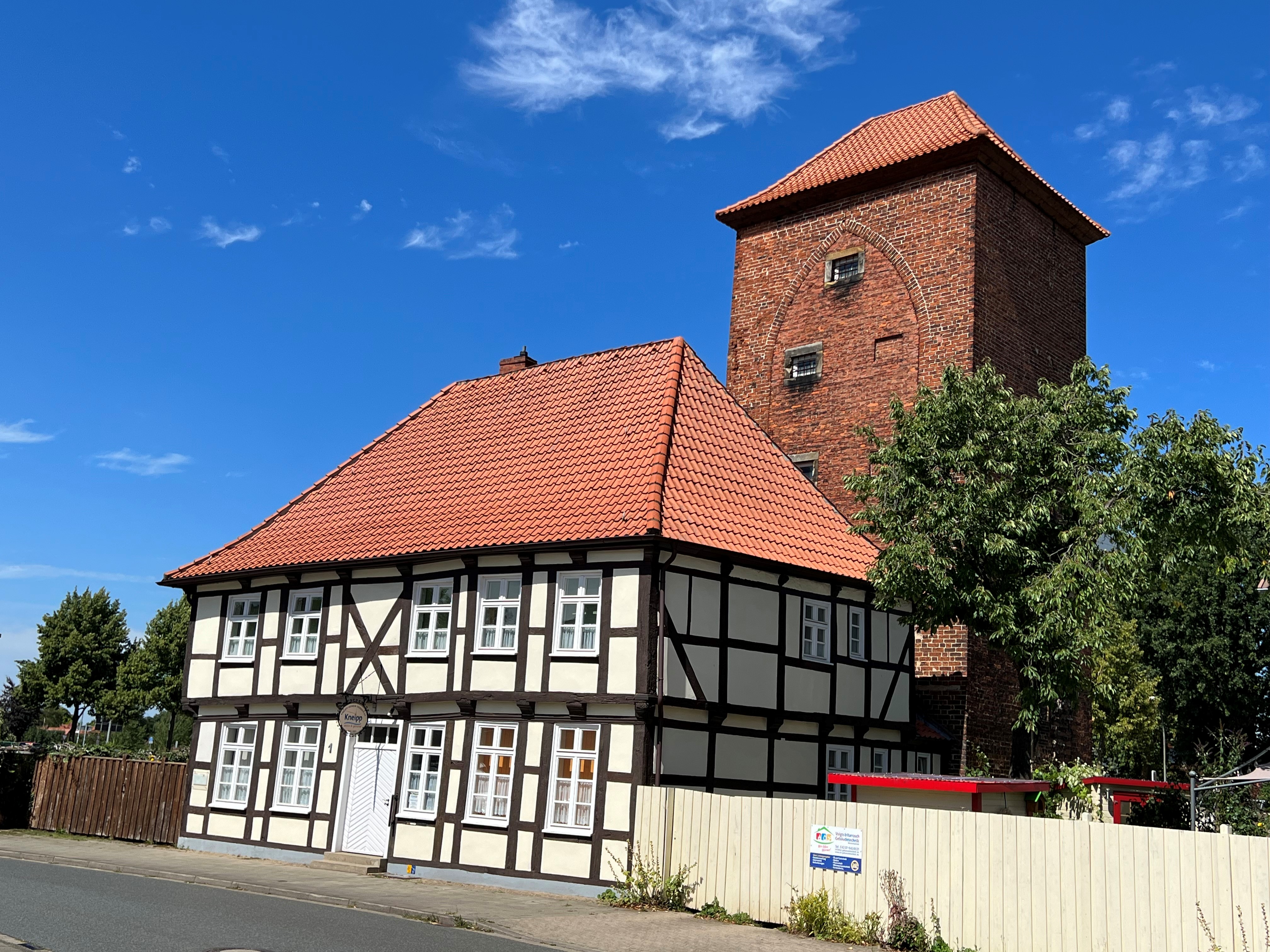 Alter Wehrturm