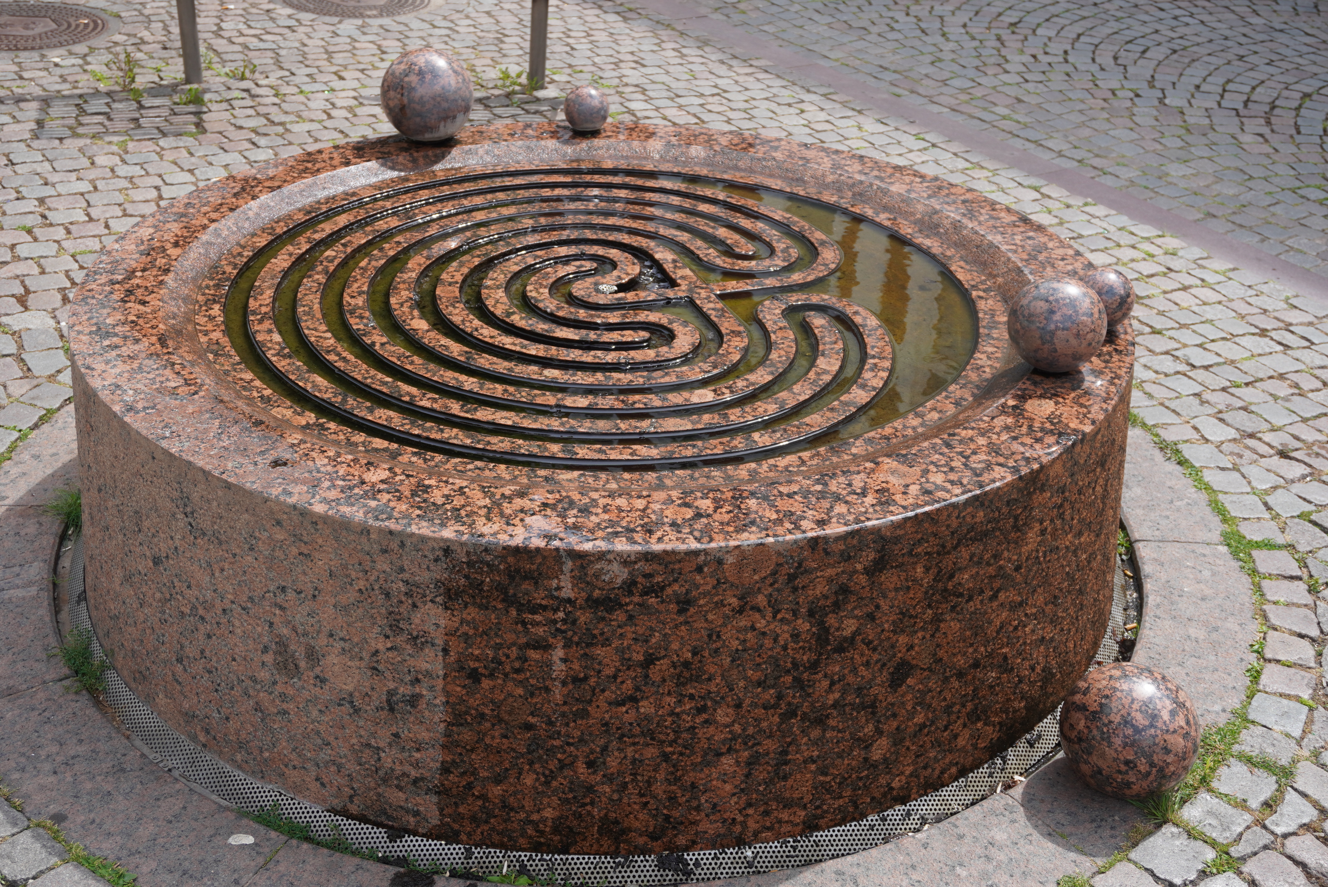 Gezeitenbrunnen