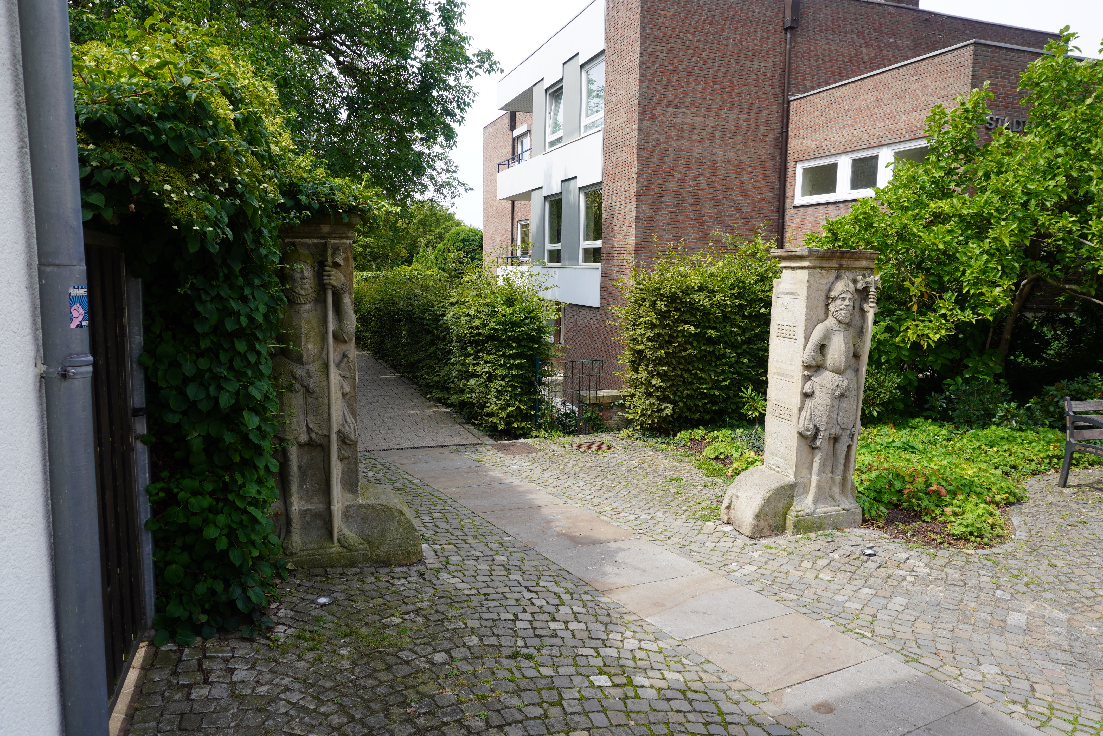 Wächterfiguren