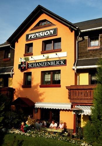 Pension Schanzenblick – Motiv