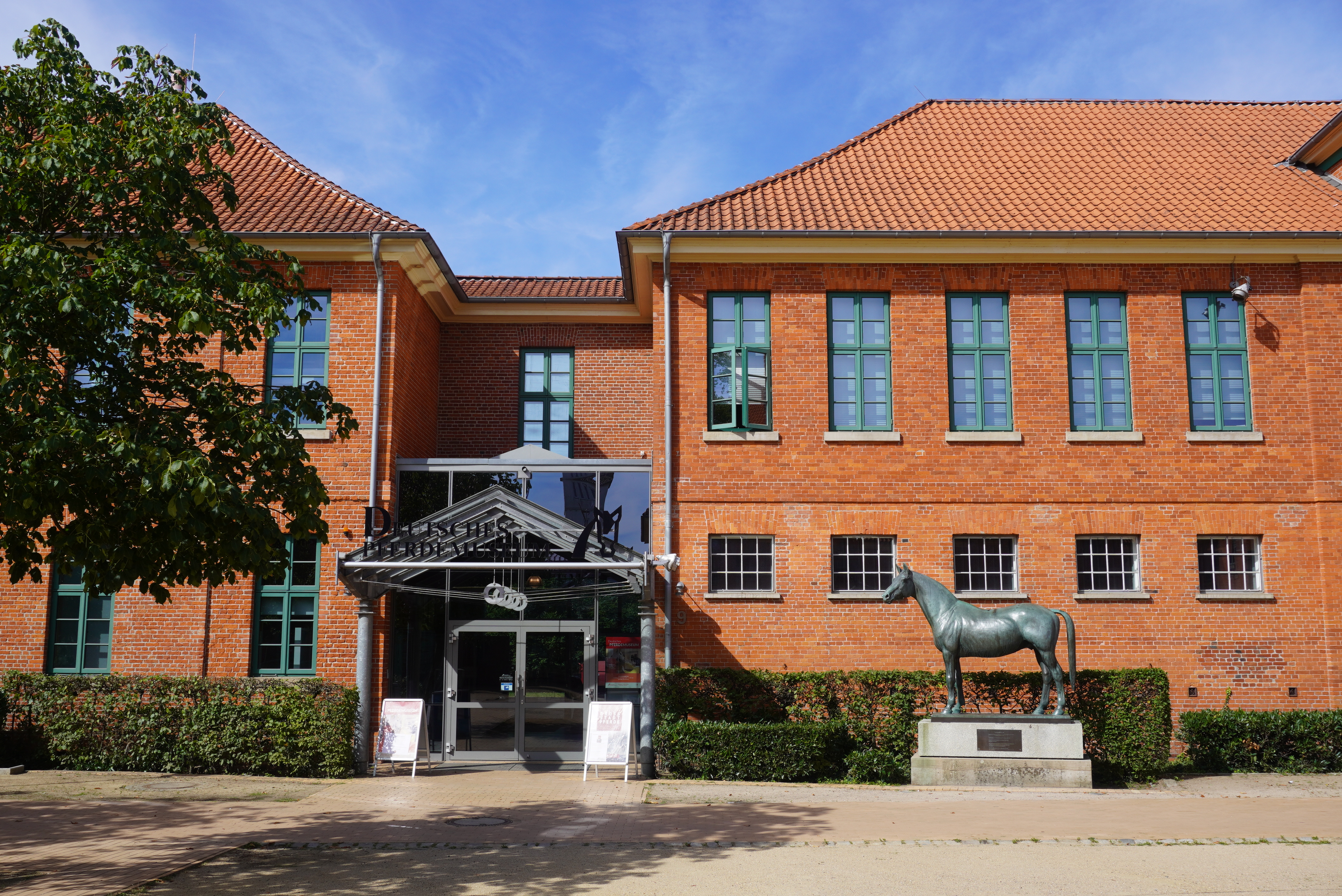 Der Eingang des Deutschen Pferdemuseums in Verden