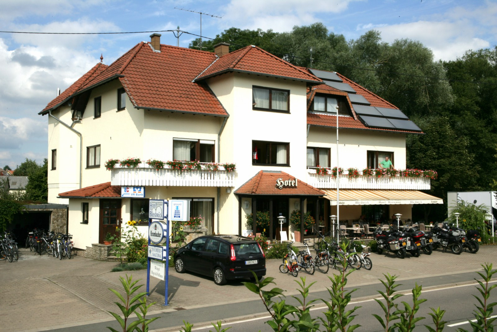 Außenansicht des Hotel Bliesbruck in Gersheim-Herbitzheim