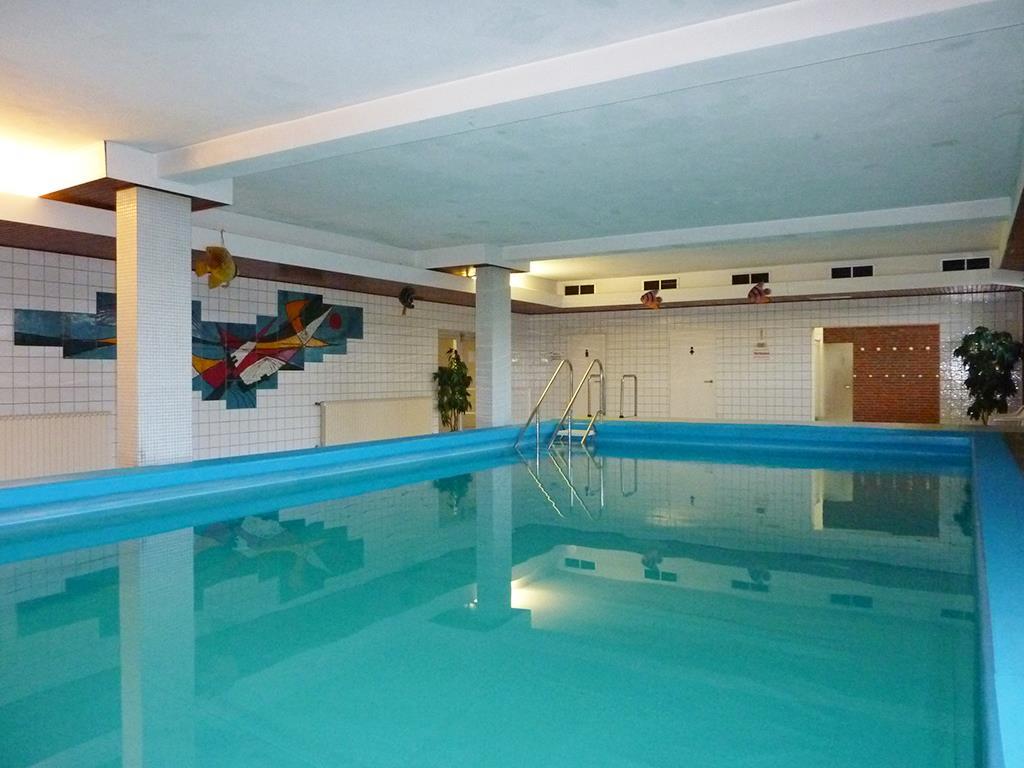 Pool im Haus, nutzbar von Ostern bis Herbst