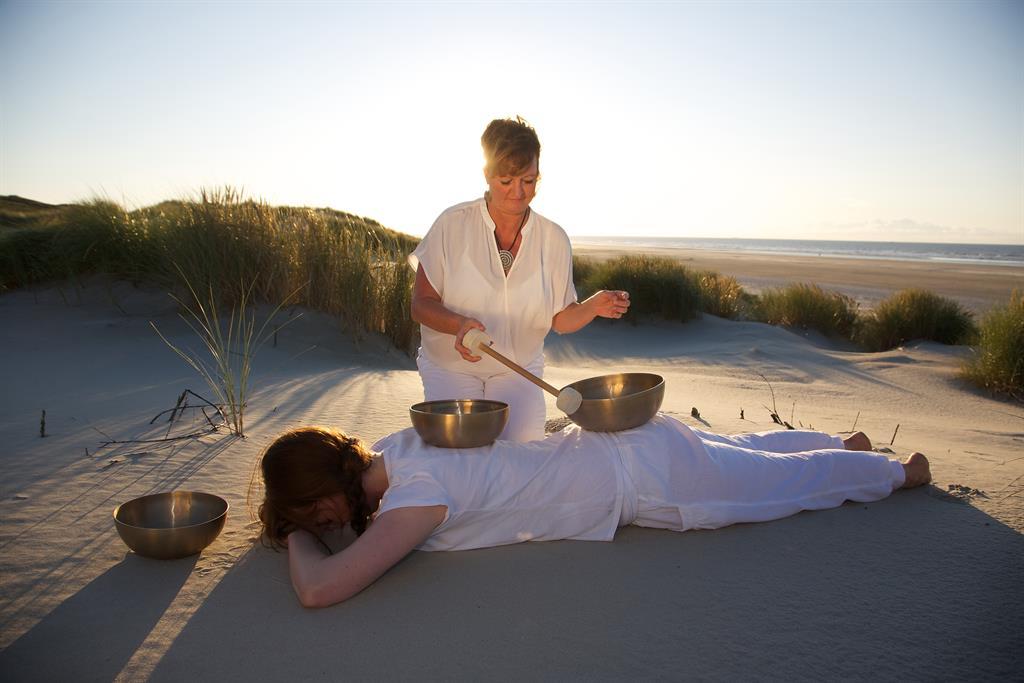 Klangschalen und Meer