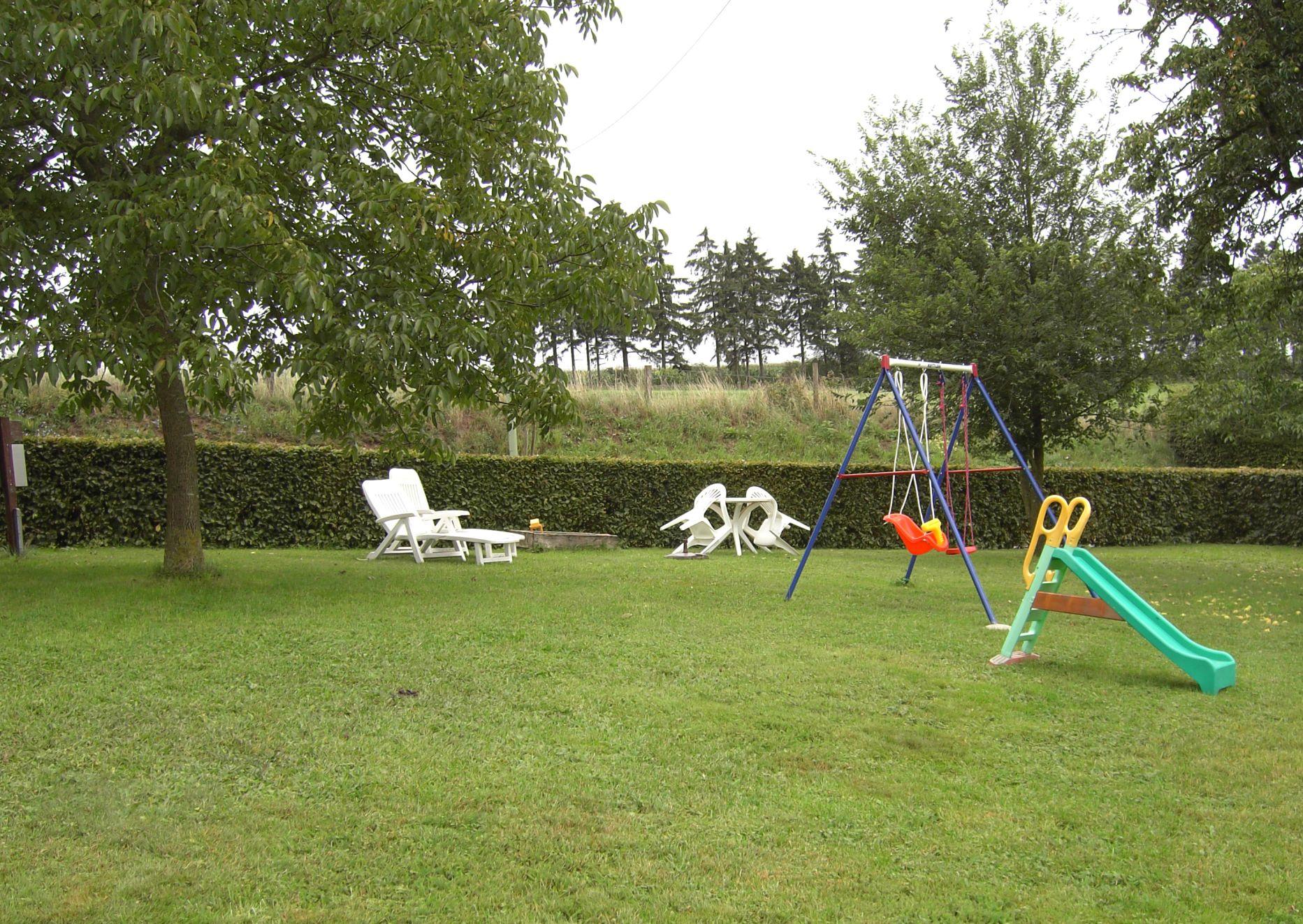 eigener Spielplatz