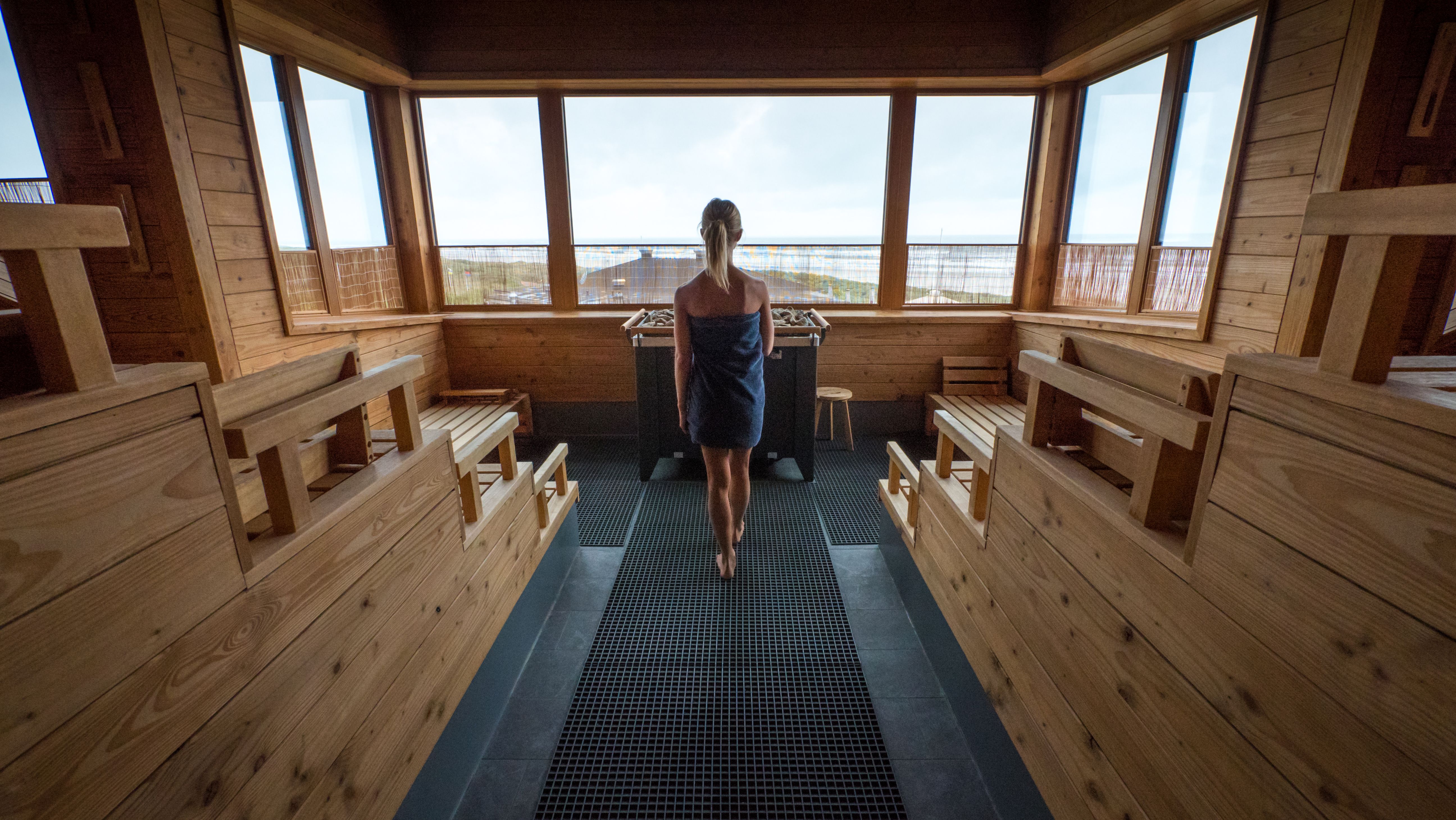Liebster Sonnenaufgangsort: In der Panorama-Sauna