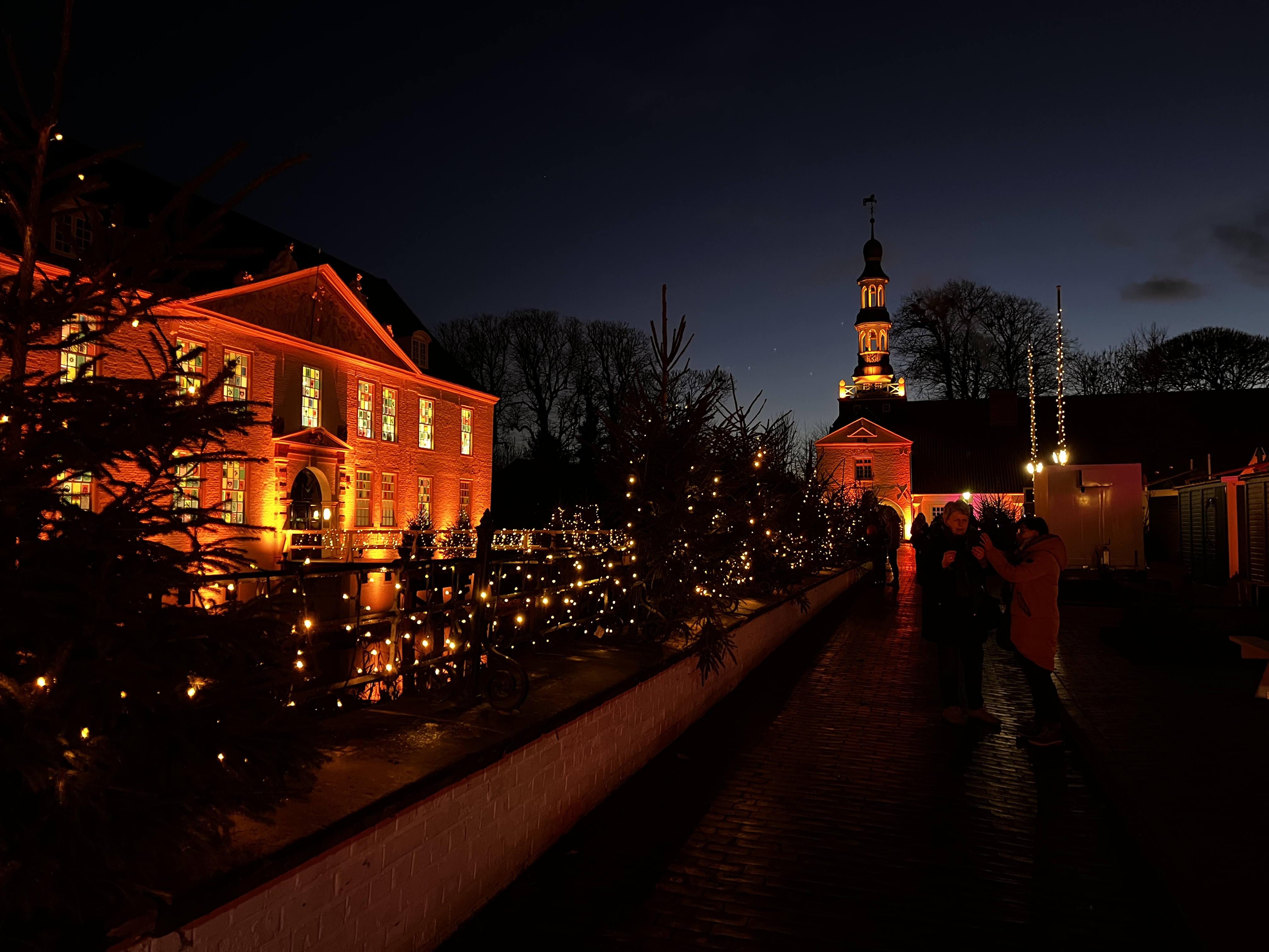 Weihnachtsmarkt am Schloss