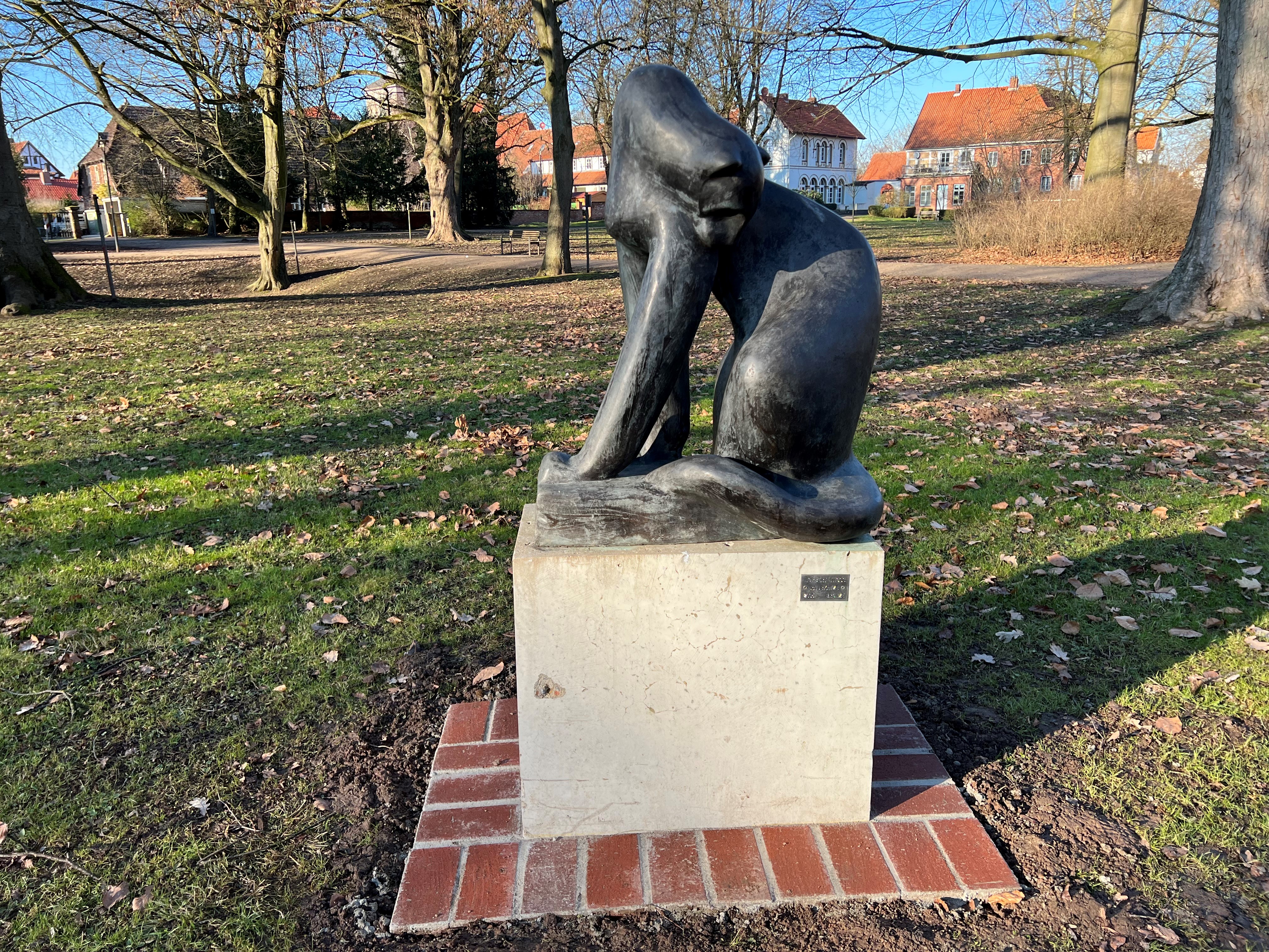 Skulptur "Raubkatze"