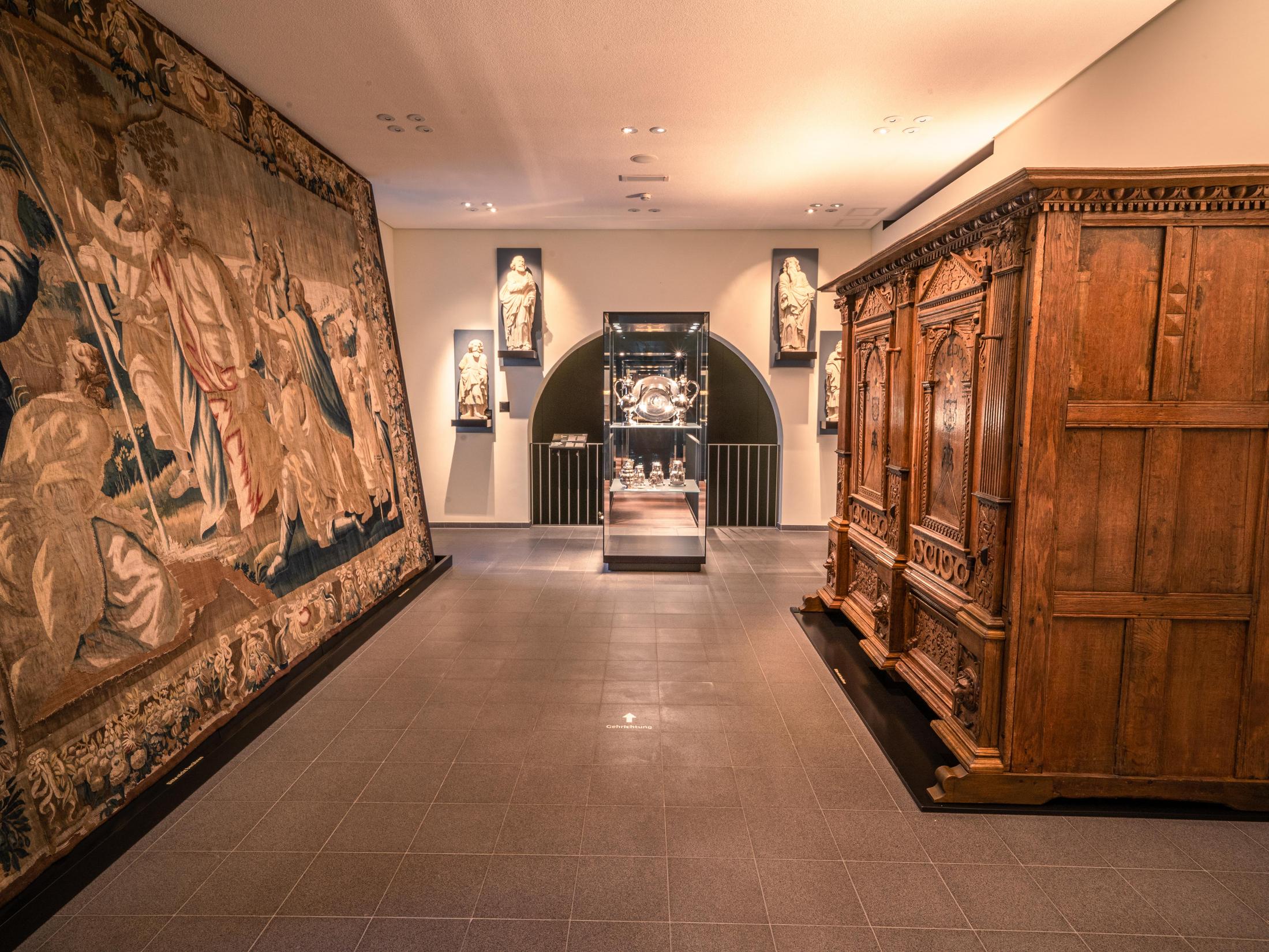 Diözesanmuseum und Domschatzkammer