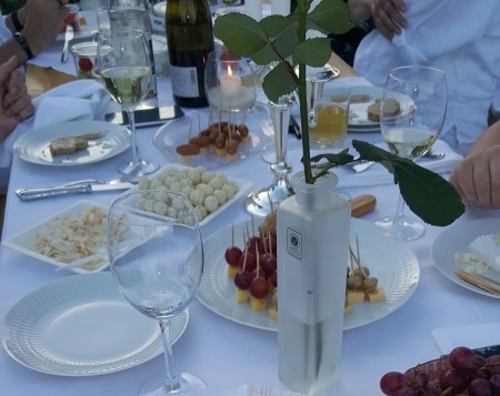 Dinner in Weiß in Bremervörde