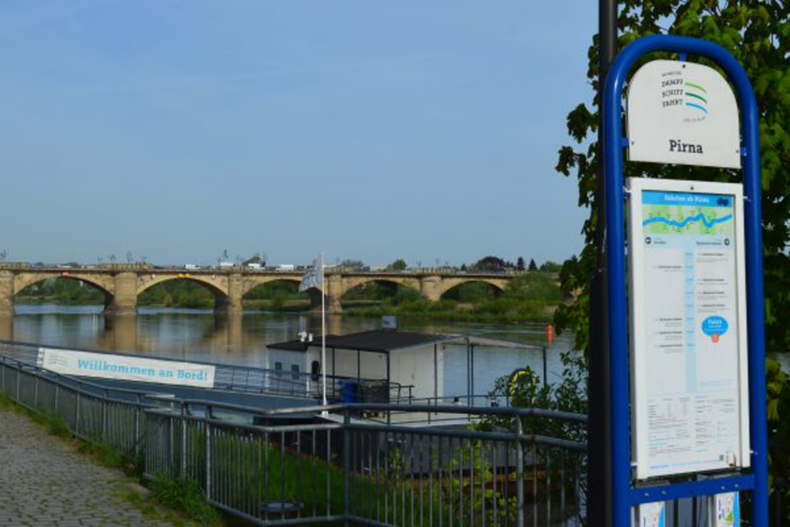 Sächsische Dampfschifffahrt – ANLEGER Pirna – Motiv