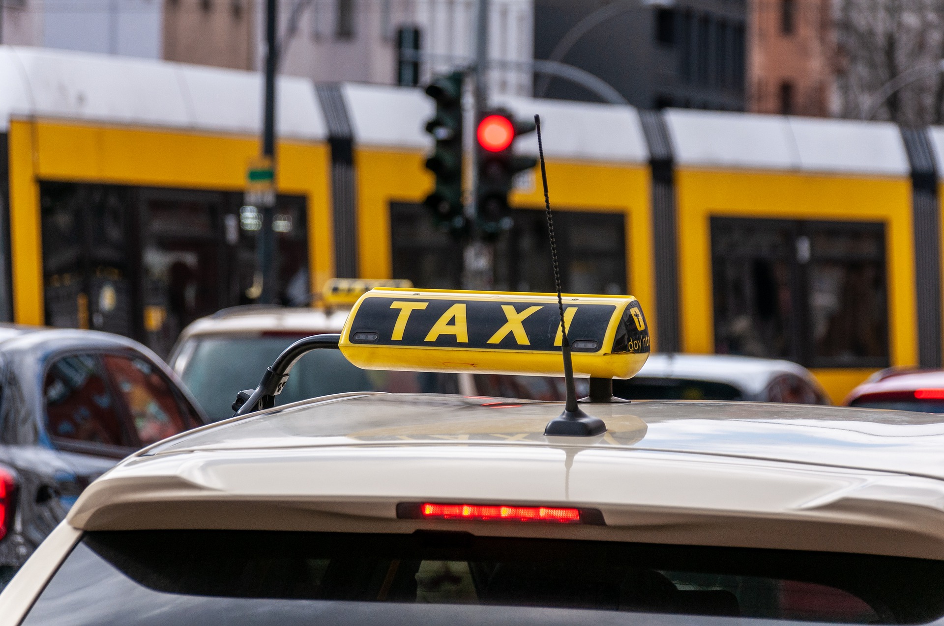 Taxizentrale Nürnberg - Ihr Taxi In Nürnberg Taxi-Zentrale