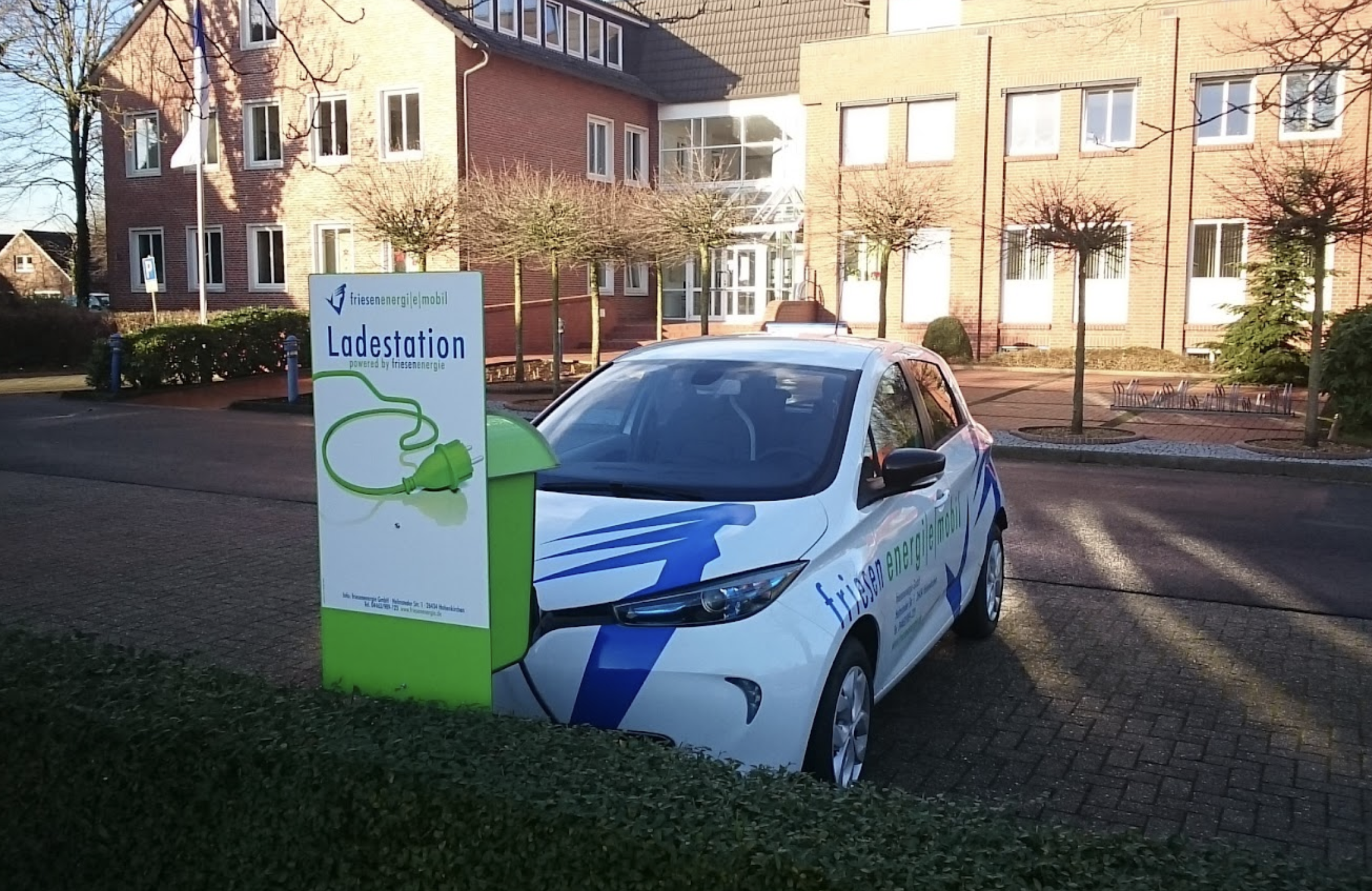 E-Auto Ladestation (Helmsteder Str.)