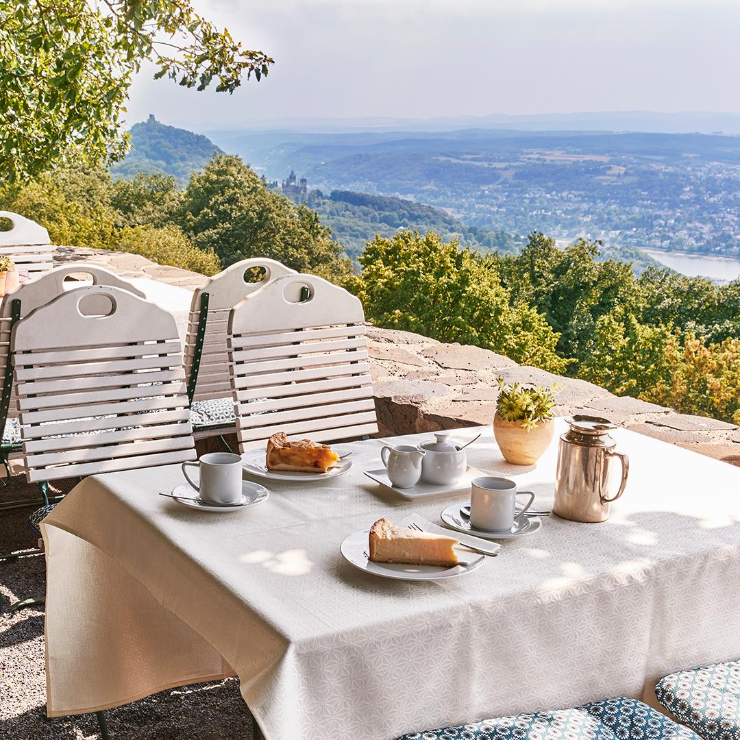 Steigenberger Grandhotel Petersberg, Königswinter