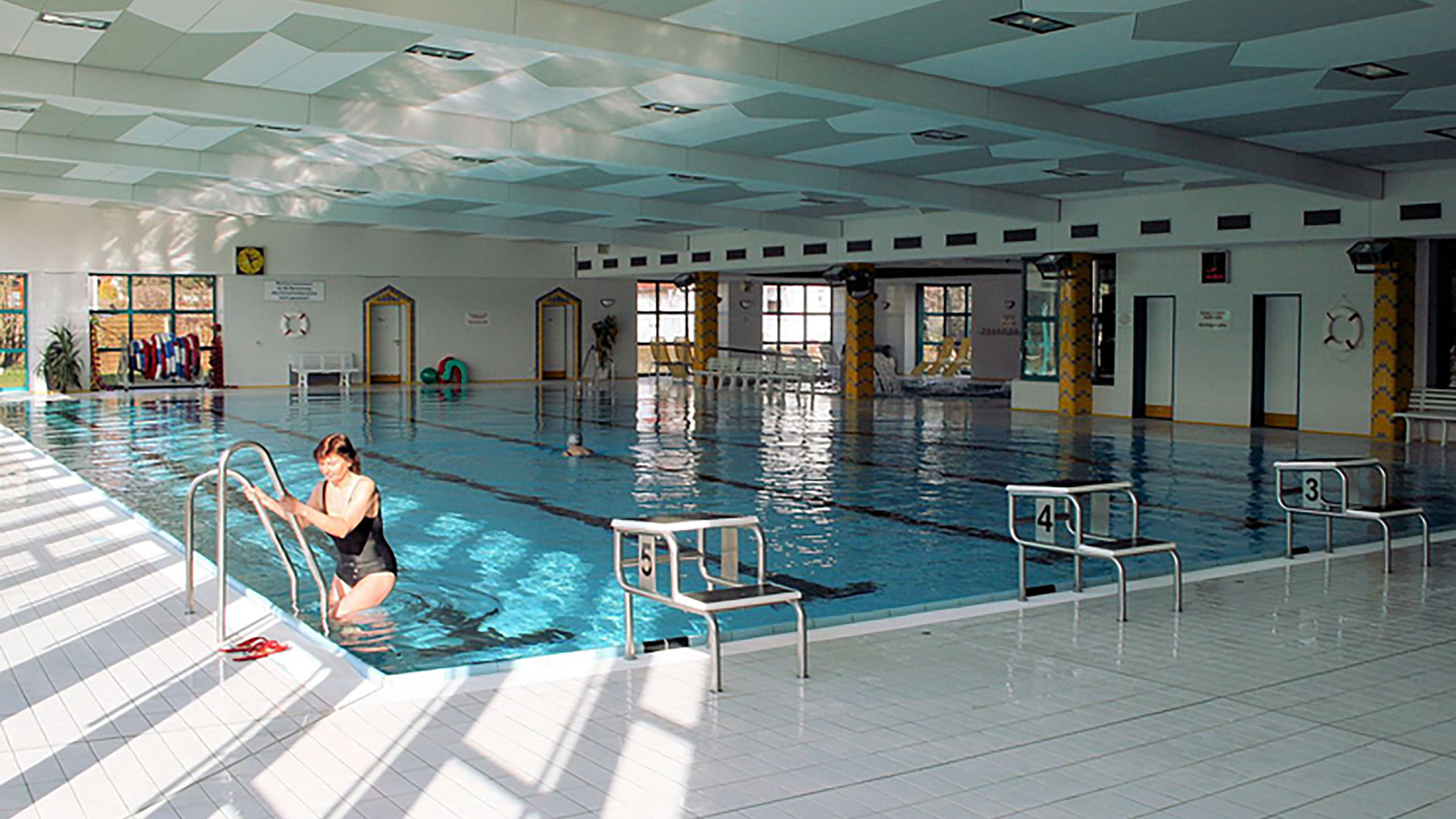 Schwimmhalle Wernigerode Schwimmhalle Wernigerode