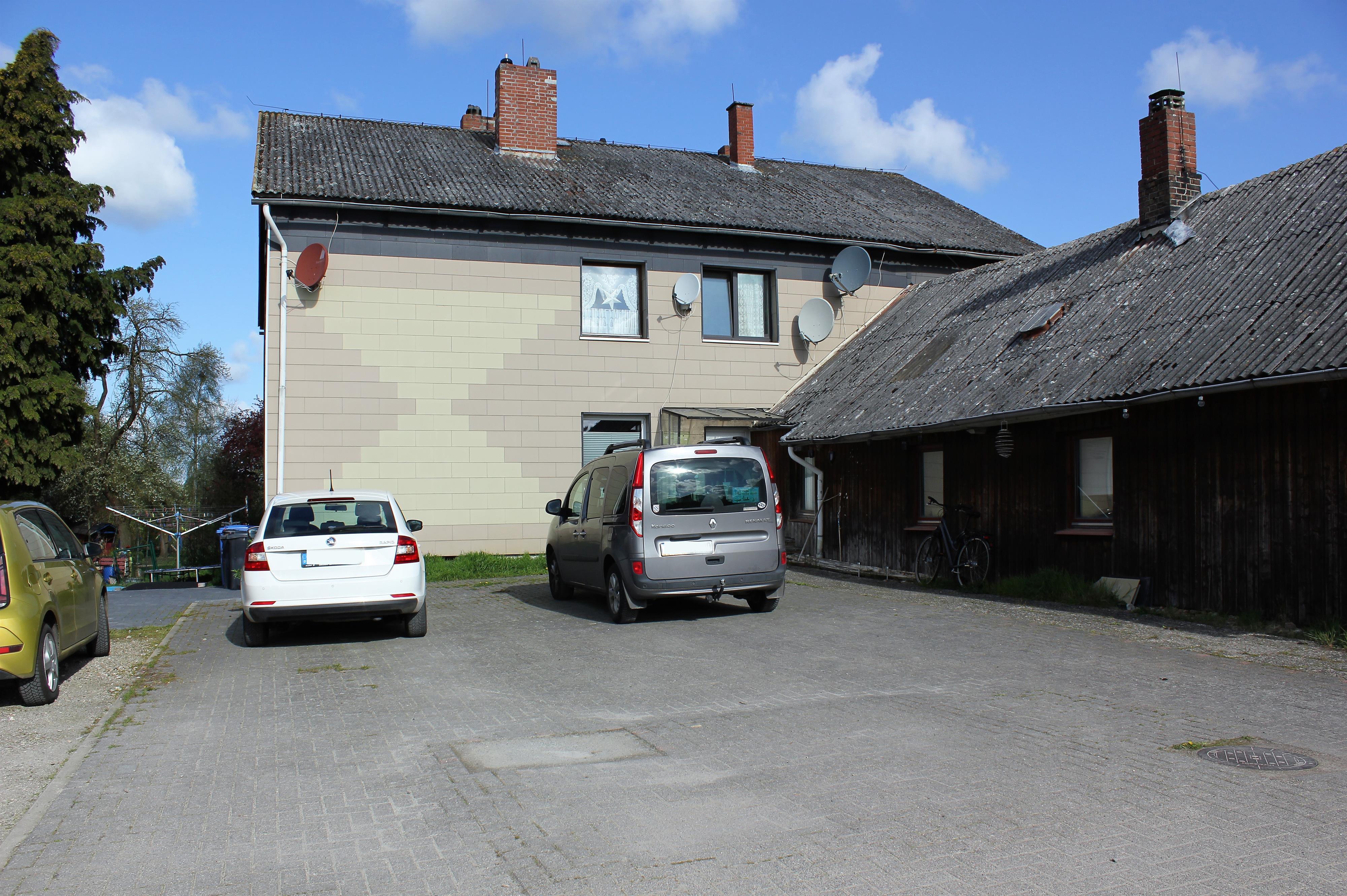 Siedlerwohnung, Straßenansicht