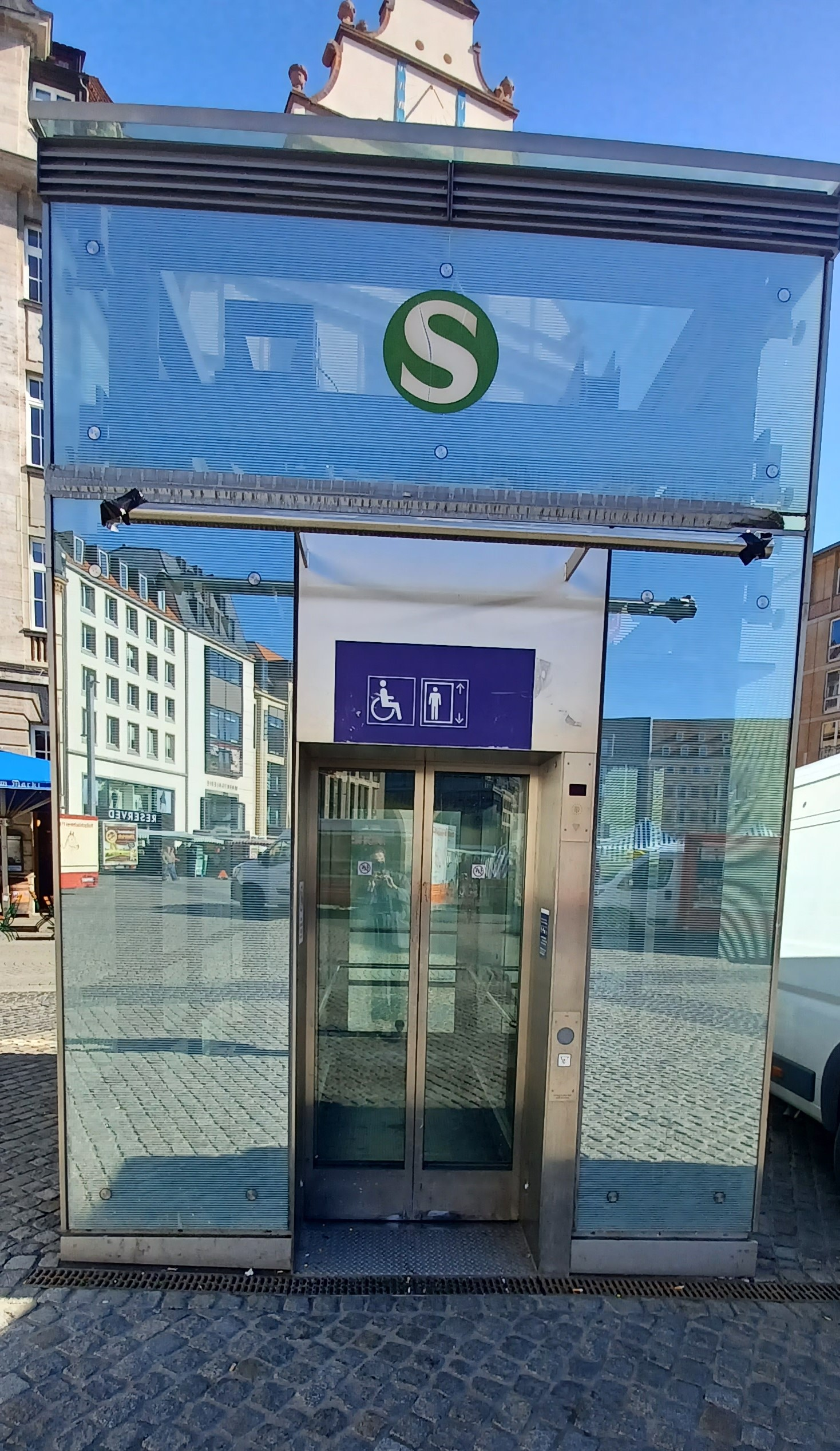 Öffentliche Toilette Marktplatz – Motiv