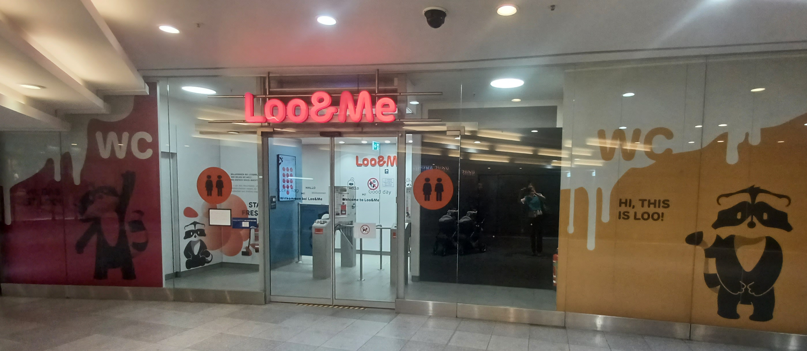 Öffentliche Toilette – Hauptbahnhof, UG – Loo&Me – Motiv
