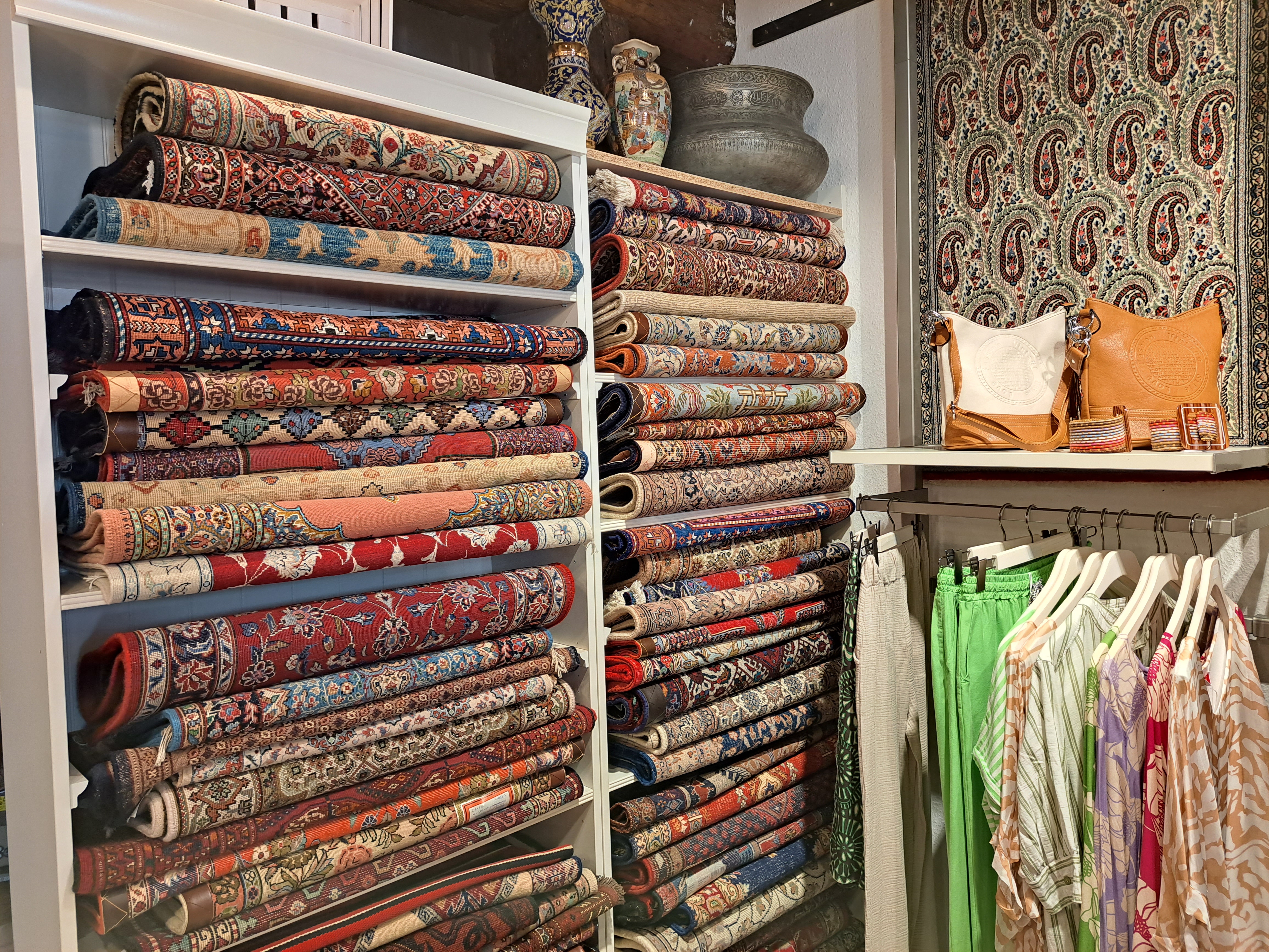 Orient-Basar Amirie