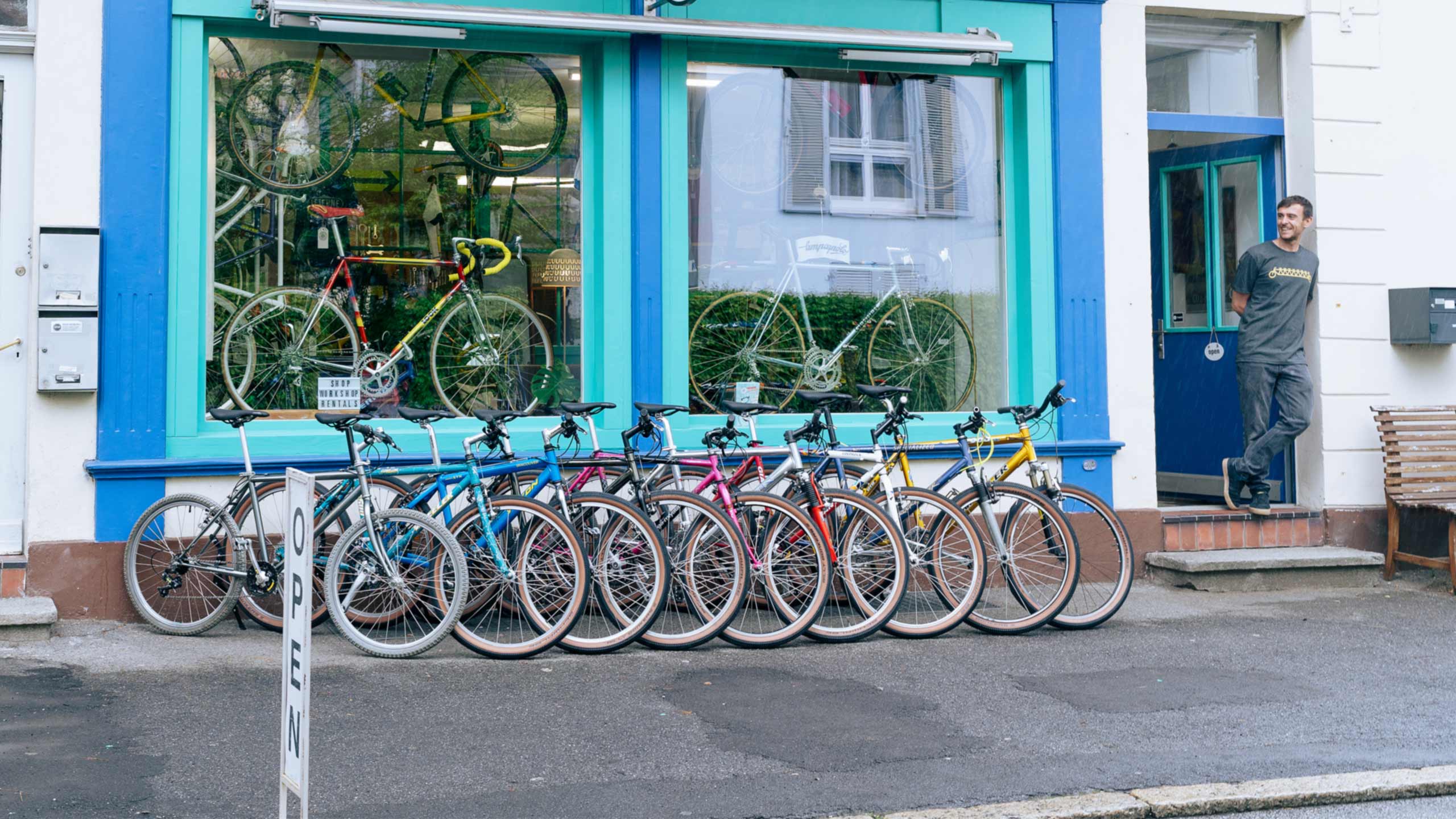 Yellow Velo Vintage bicycle rental in Interlaken