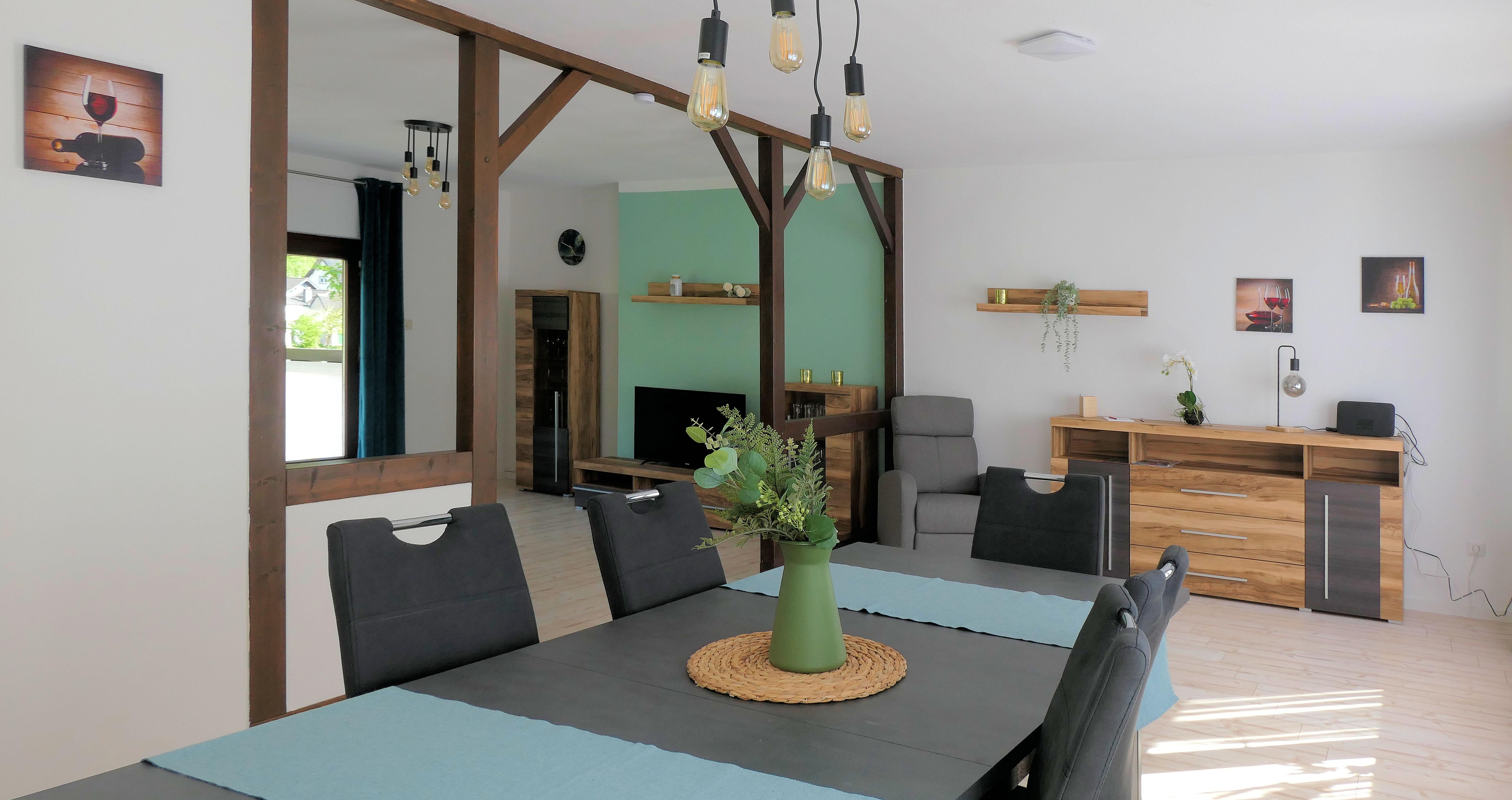 Wohnraum | Ferienhaus Blick zur Ahr