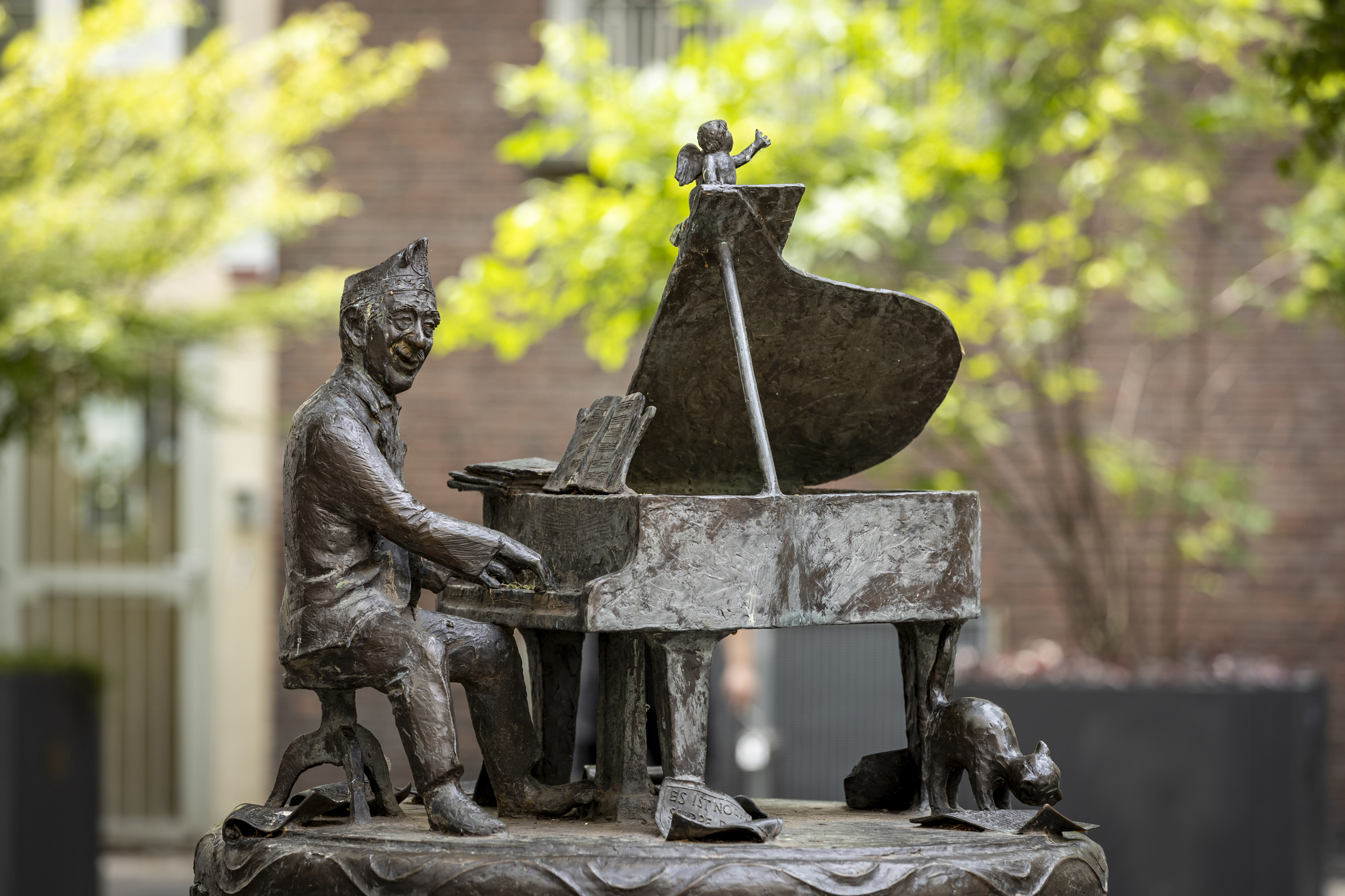 Historical center walking tour and cathedral "Cologne is a feeling"