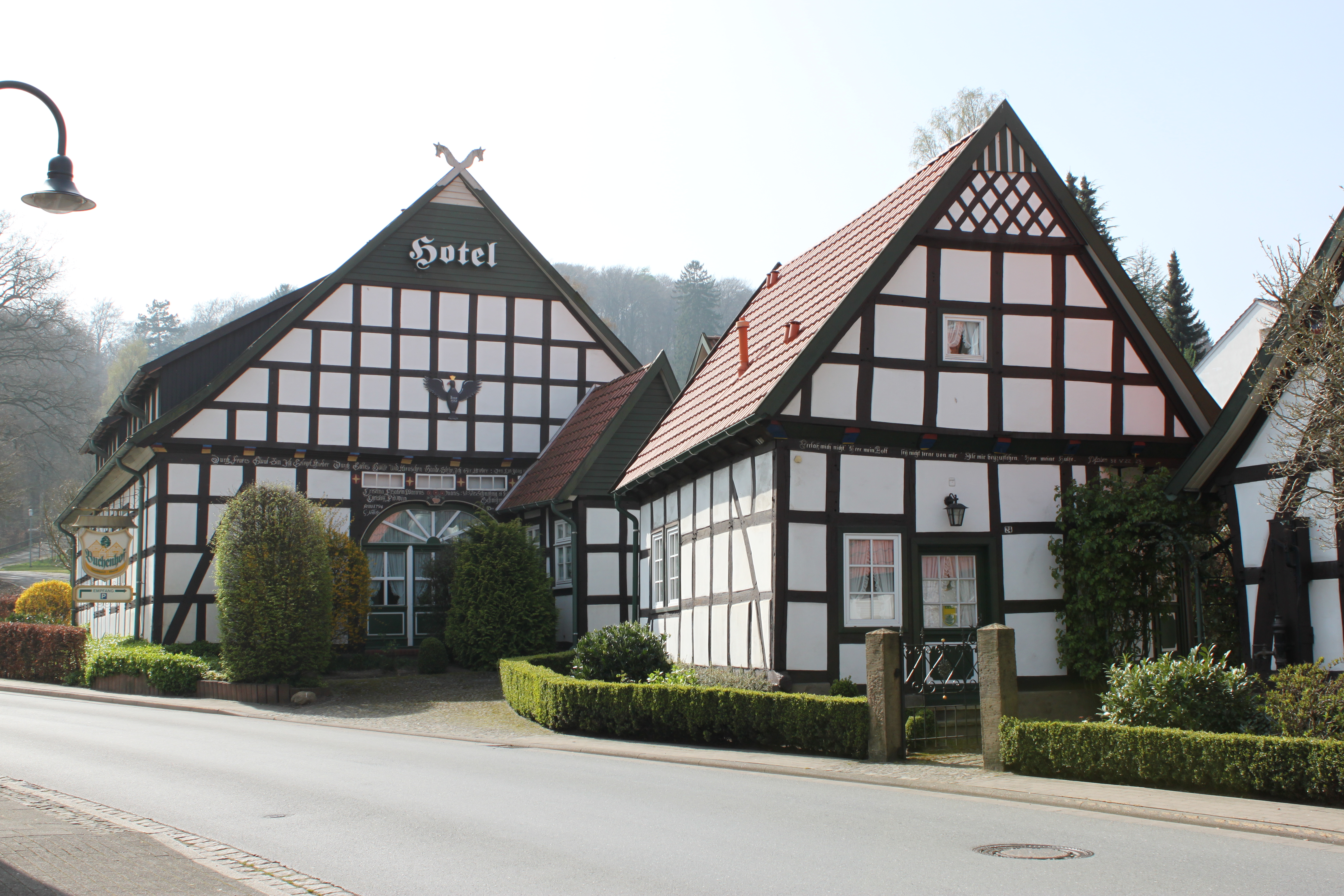 Landhotel Buchenhof außen (c) TIBE (11).JPG