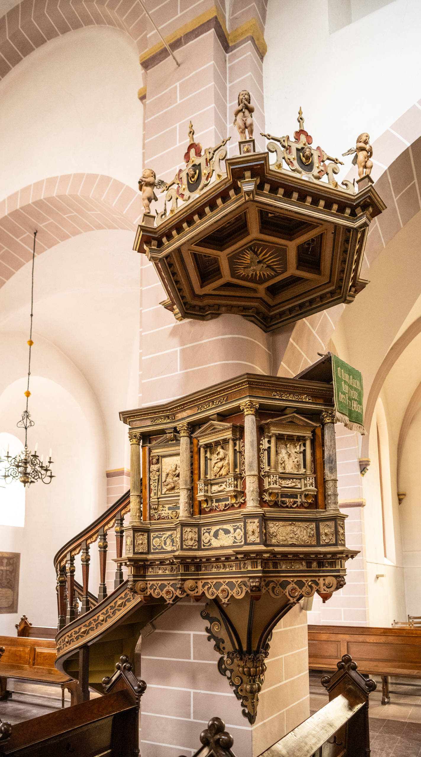 Hoexter-Kilianikirche-Stadt Hoexter-D. Ketz-2023-058.jpg