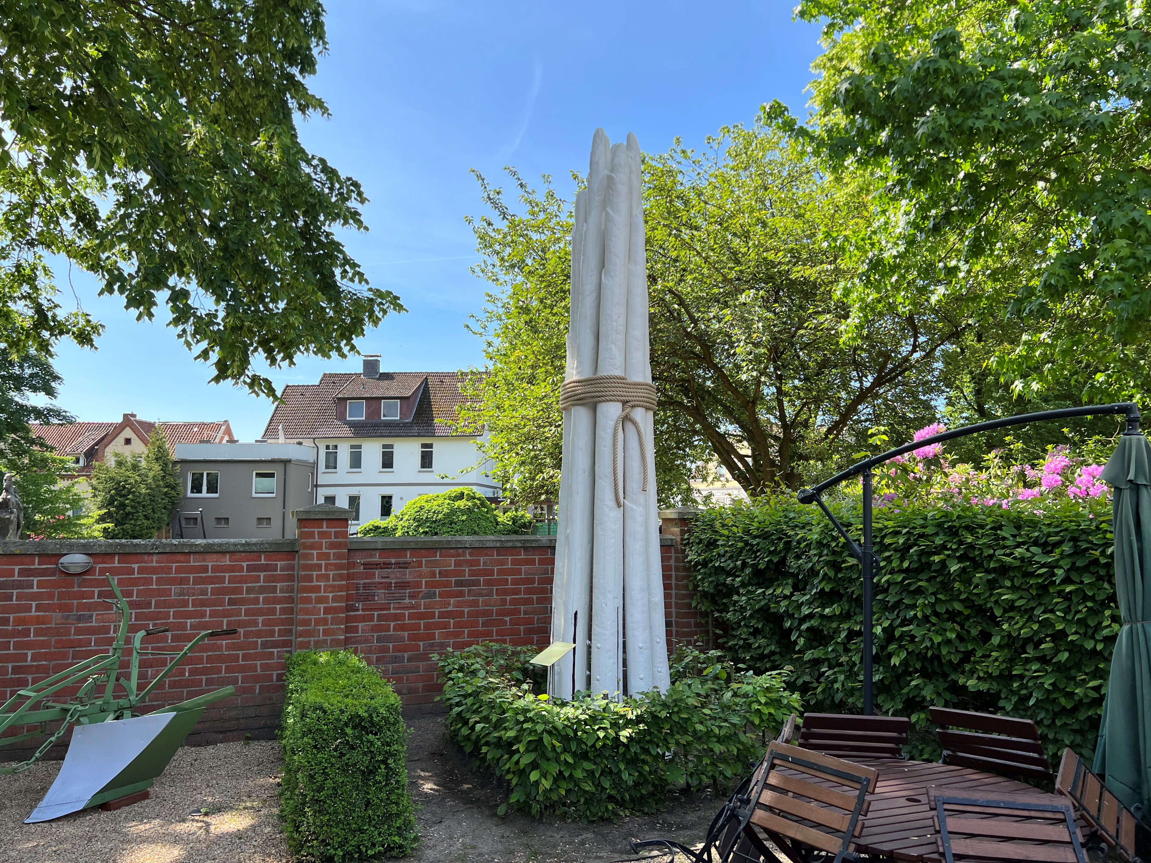 Spargelskulptur