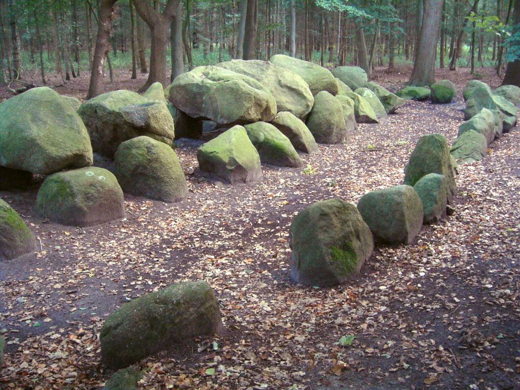 Großsteingrab LähdenNord