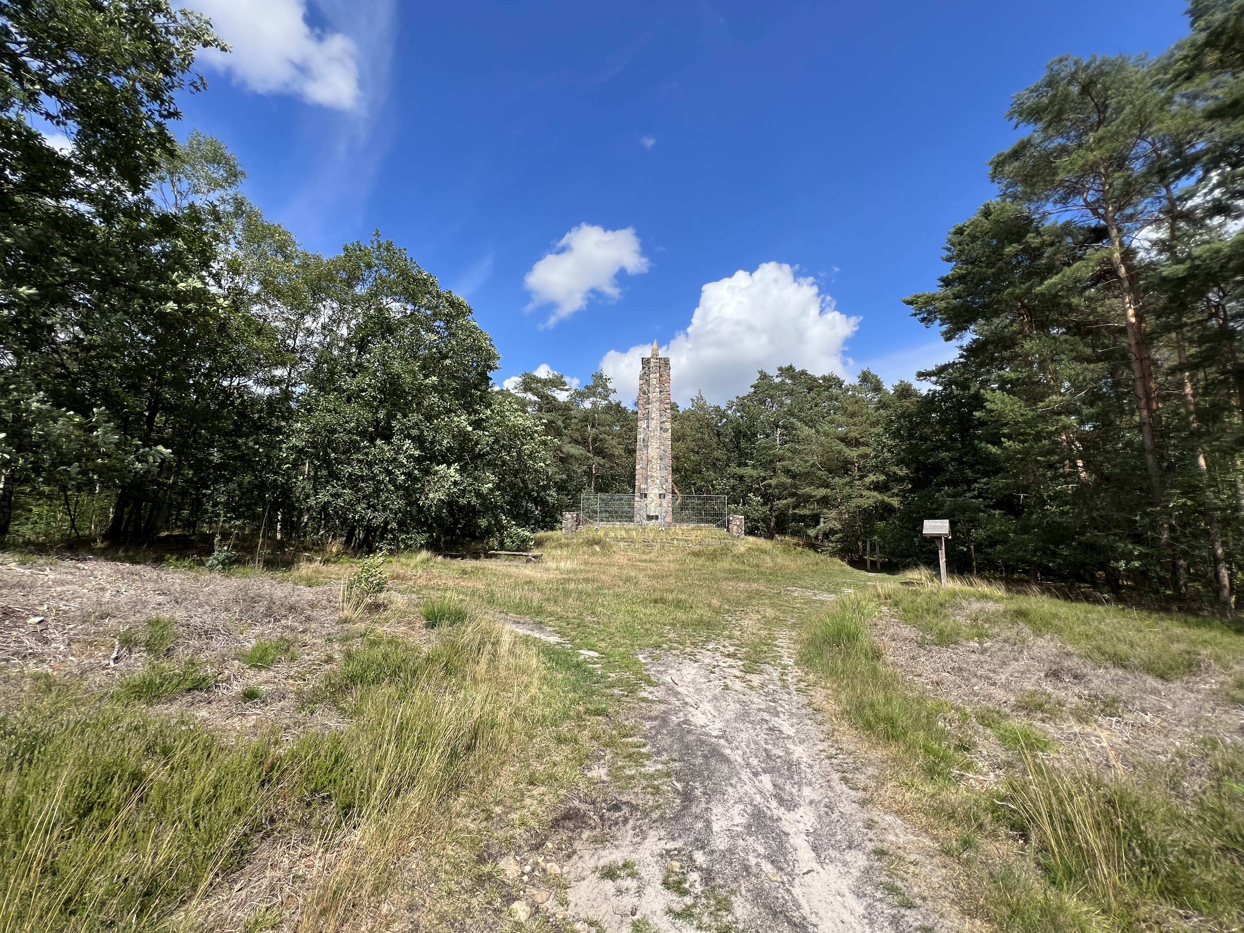 Lindhoop-Denkmal