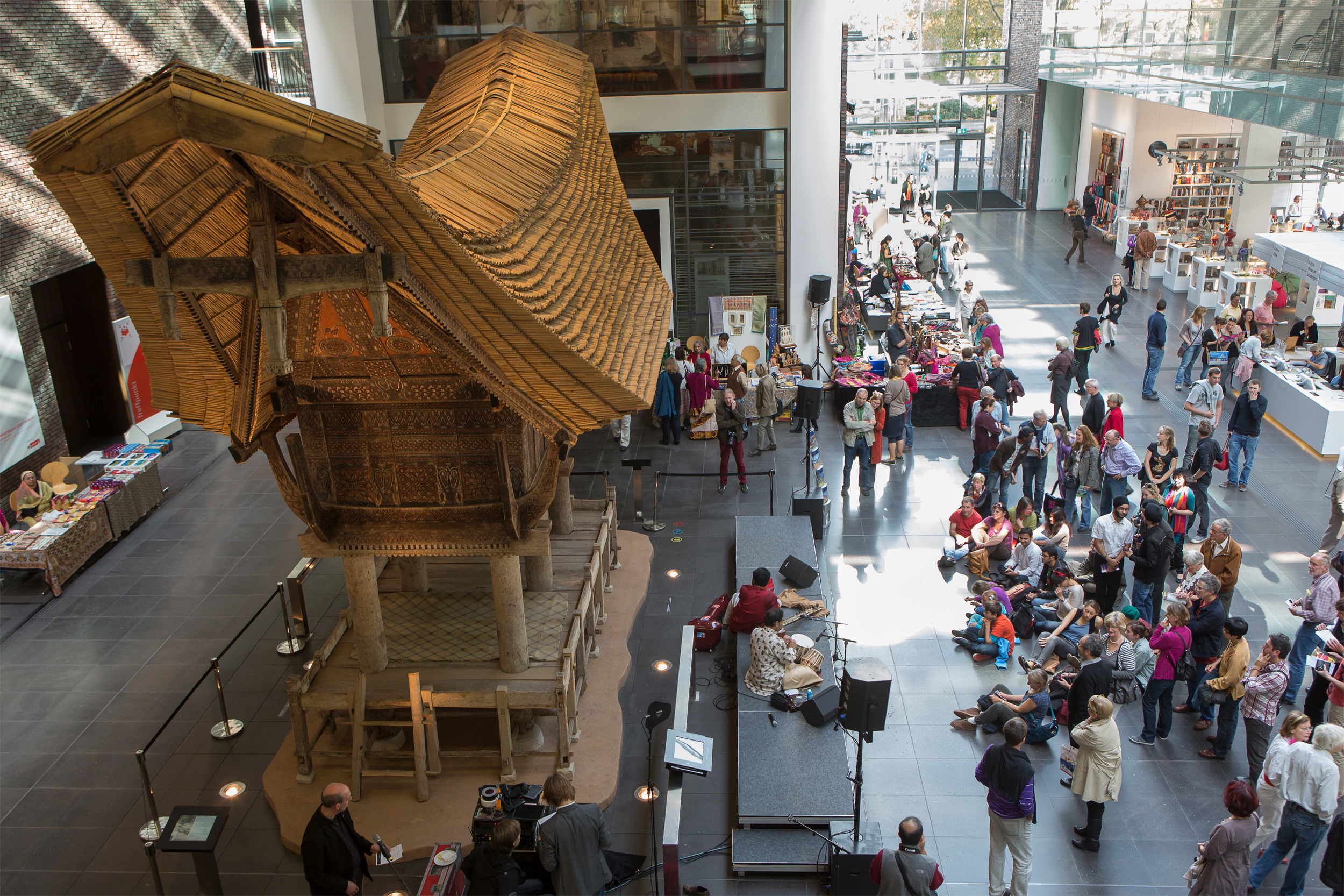 Rautenstrauch Joest Museum Cultures Of The World Museum In Cologne Cologne Tourism