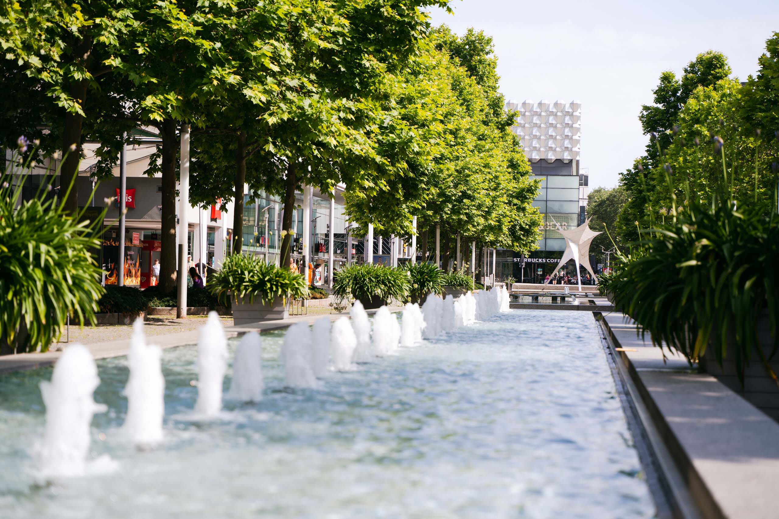 Prager Straße – Einkaufsmeile