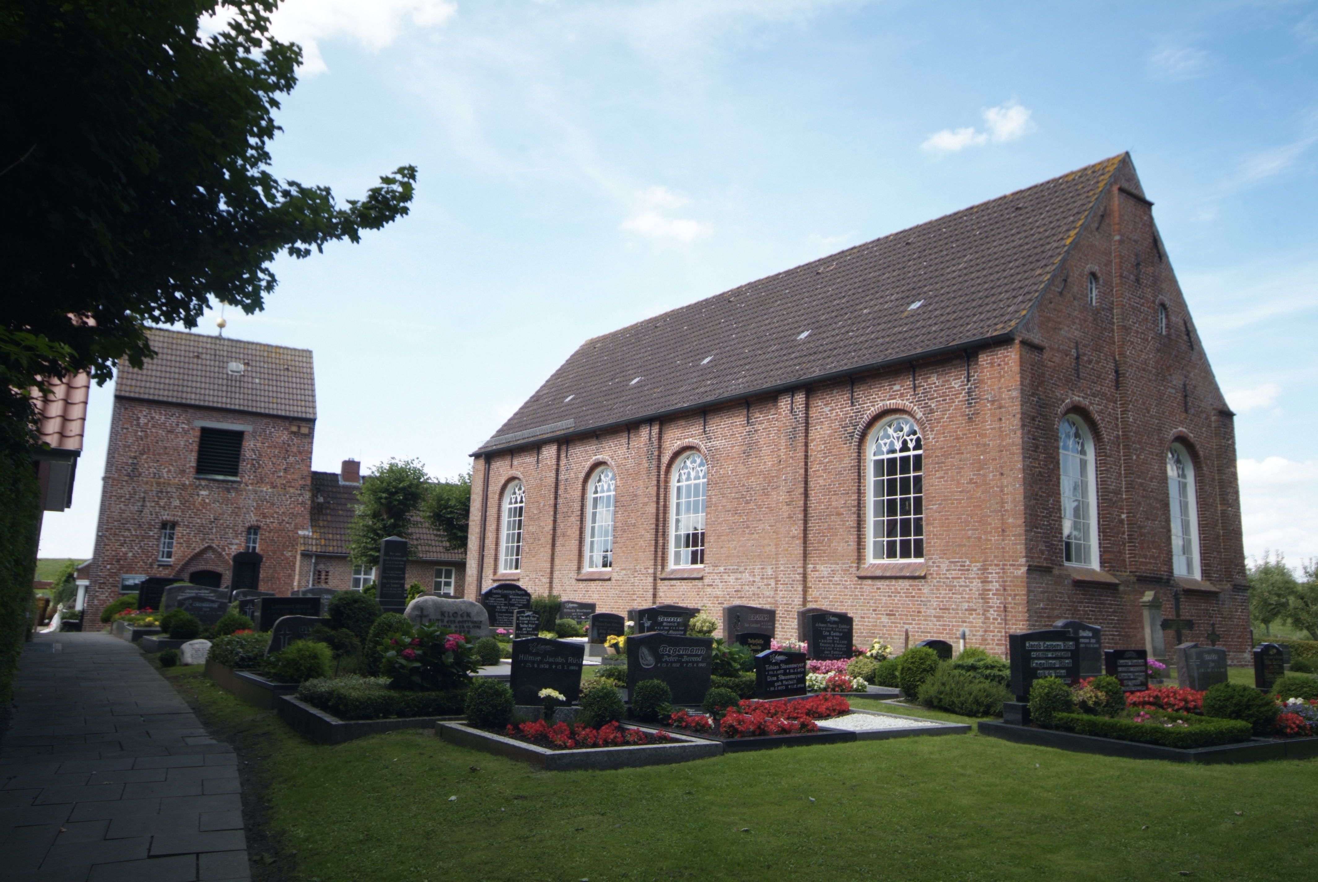 Kirche in Pogum