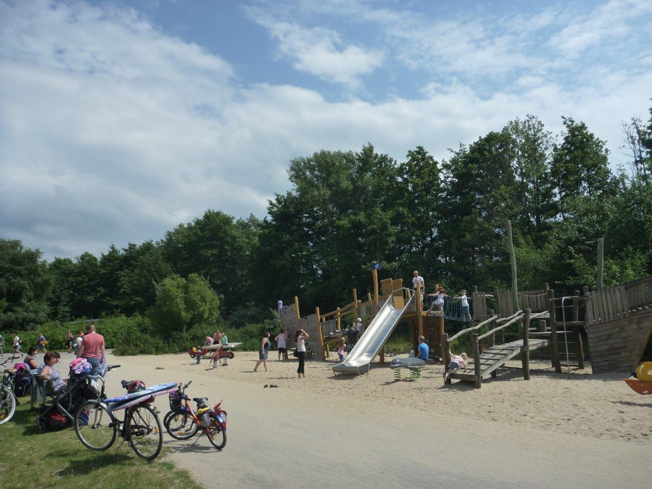 Spielplatz Badeinsel