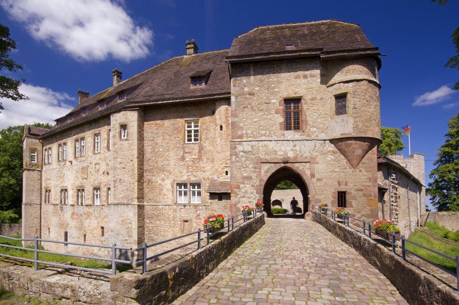 Burg Dringenberg 