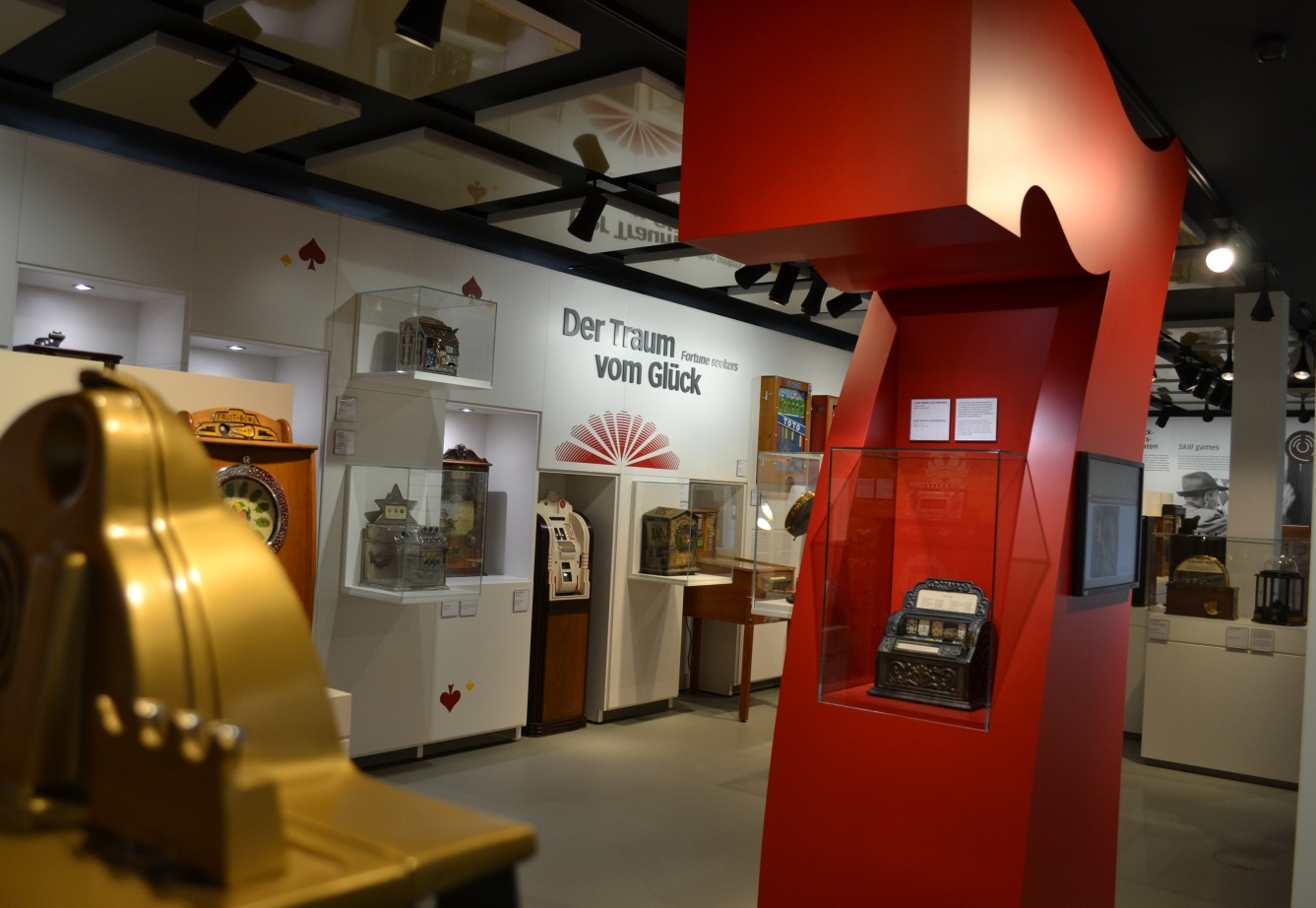 Deutsches Automatenmuseum Espelkamp - Ausstellung "Glück"