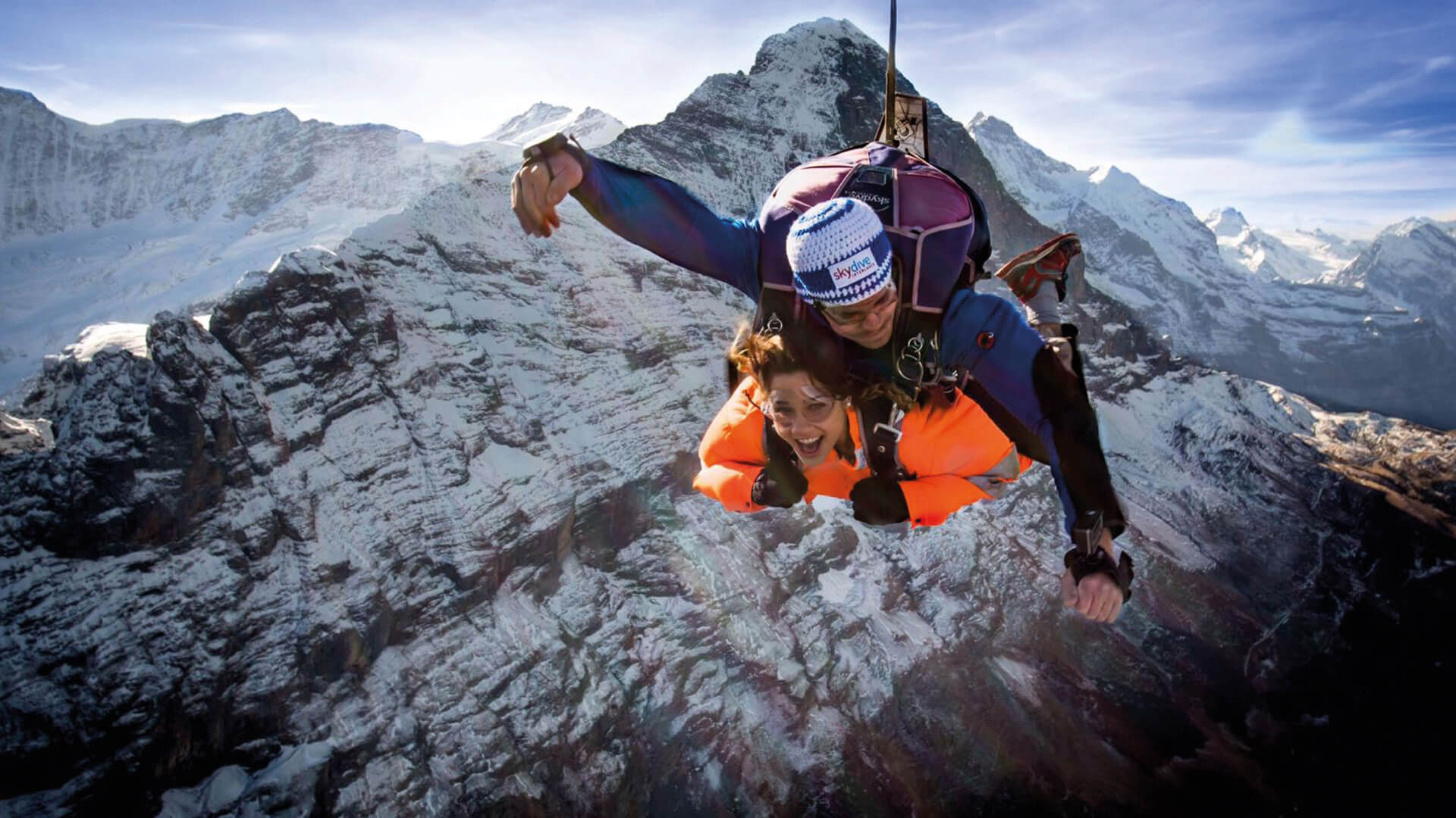 skydive-interlaken-eiger-jump-winter-pure-adrenalin