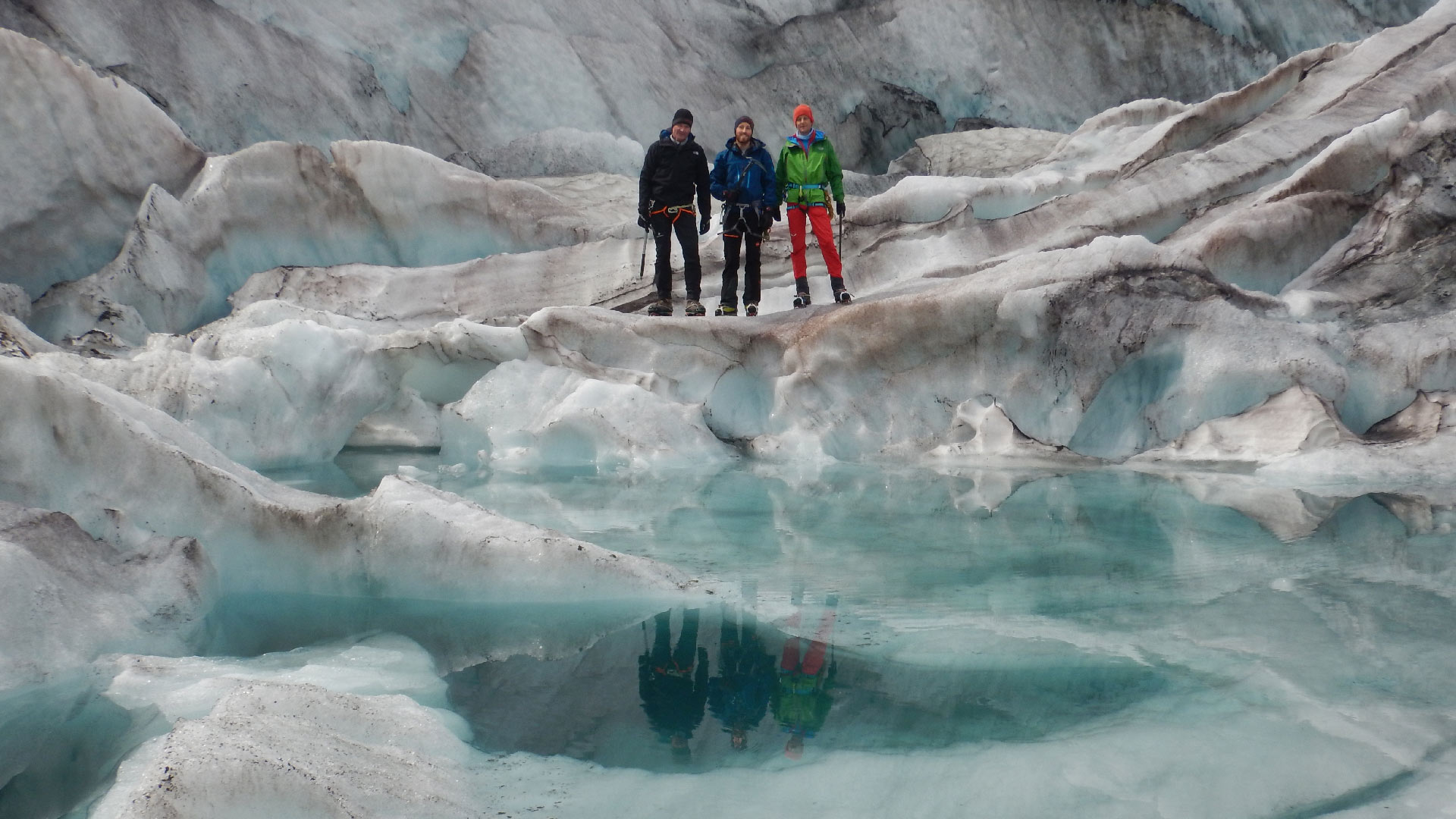Gletschertrekking - Outdoor Bergsportschule unterwegs