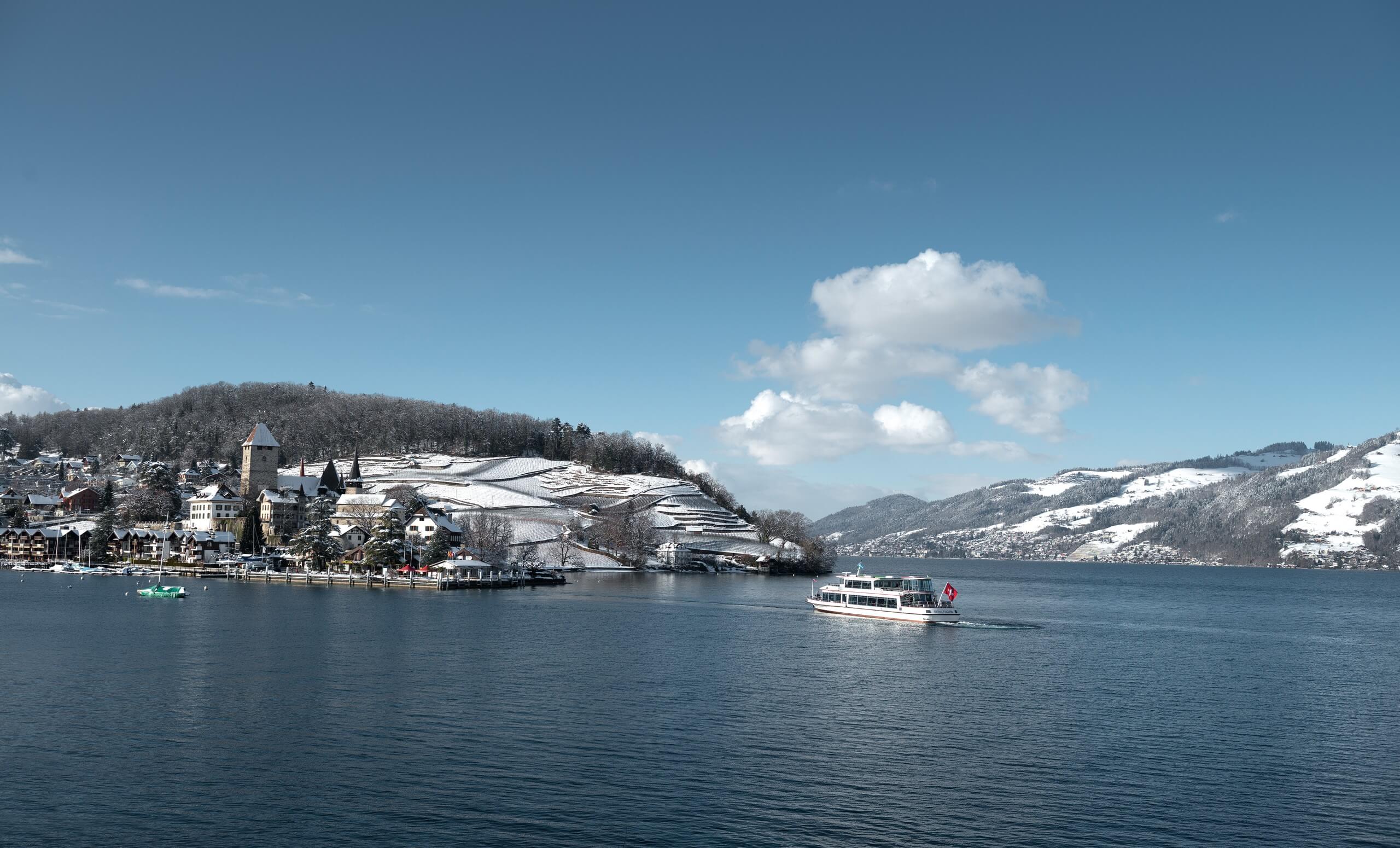 Winter Elegance on the Lake: Explore the Mesmerizing Charm of Thun ...