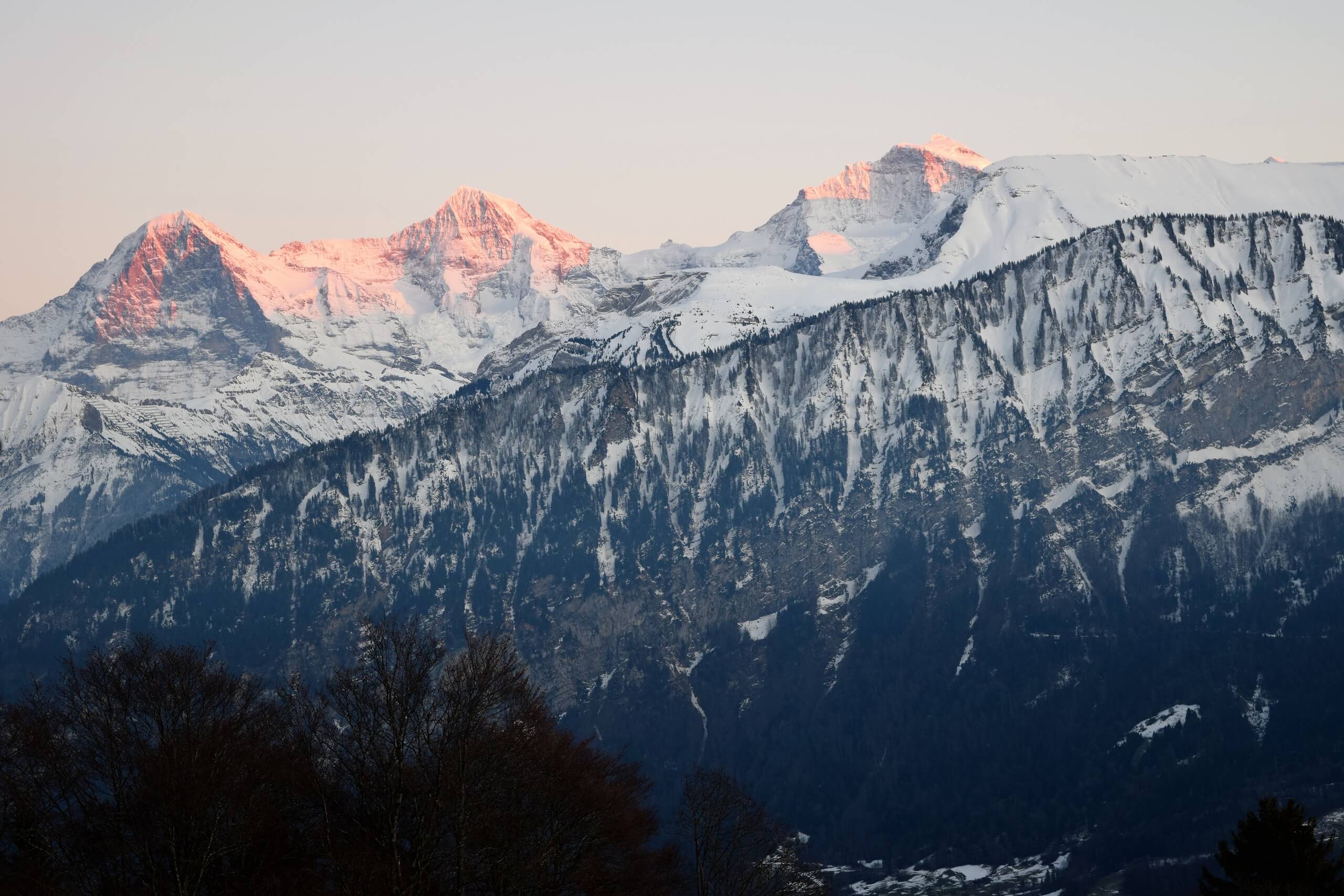 beatenberg-stallvisite-aussicht-berge-winter