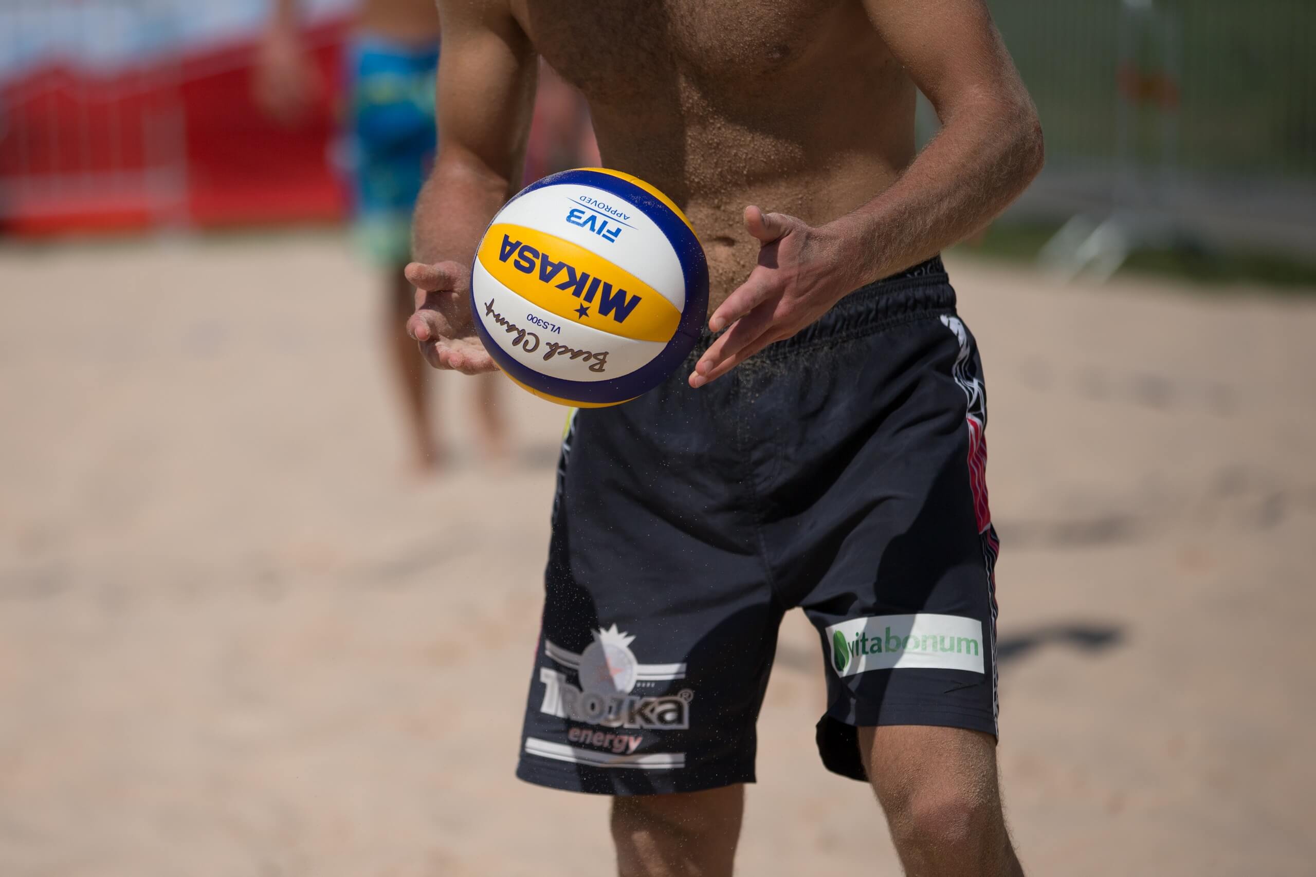spiez-beach-arena-volley-spiele-sommer-teamsport